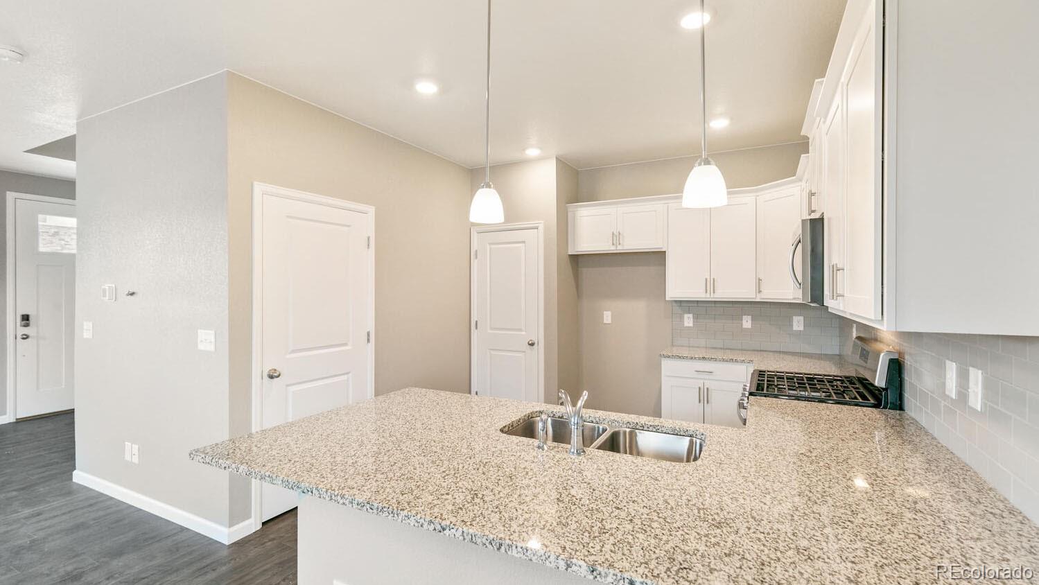 MLS Image #9 for 22343 e 6th place,aurora, Colorado