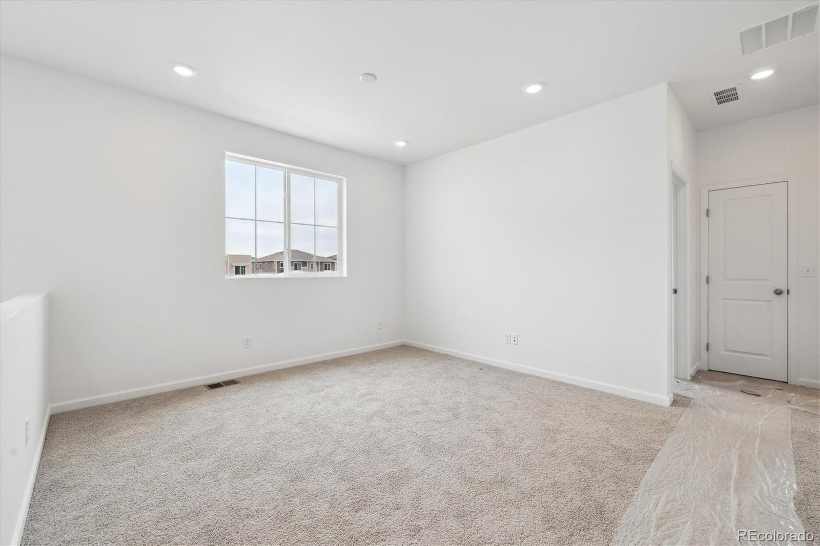 MLS Image #12 for 6636 n nepal street,aurora, Colorado