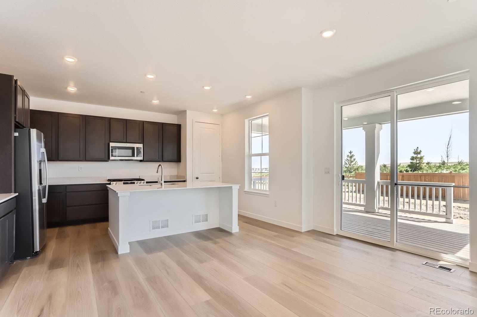 CMA Image for 647  nightsky street,Erie, Colorado