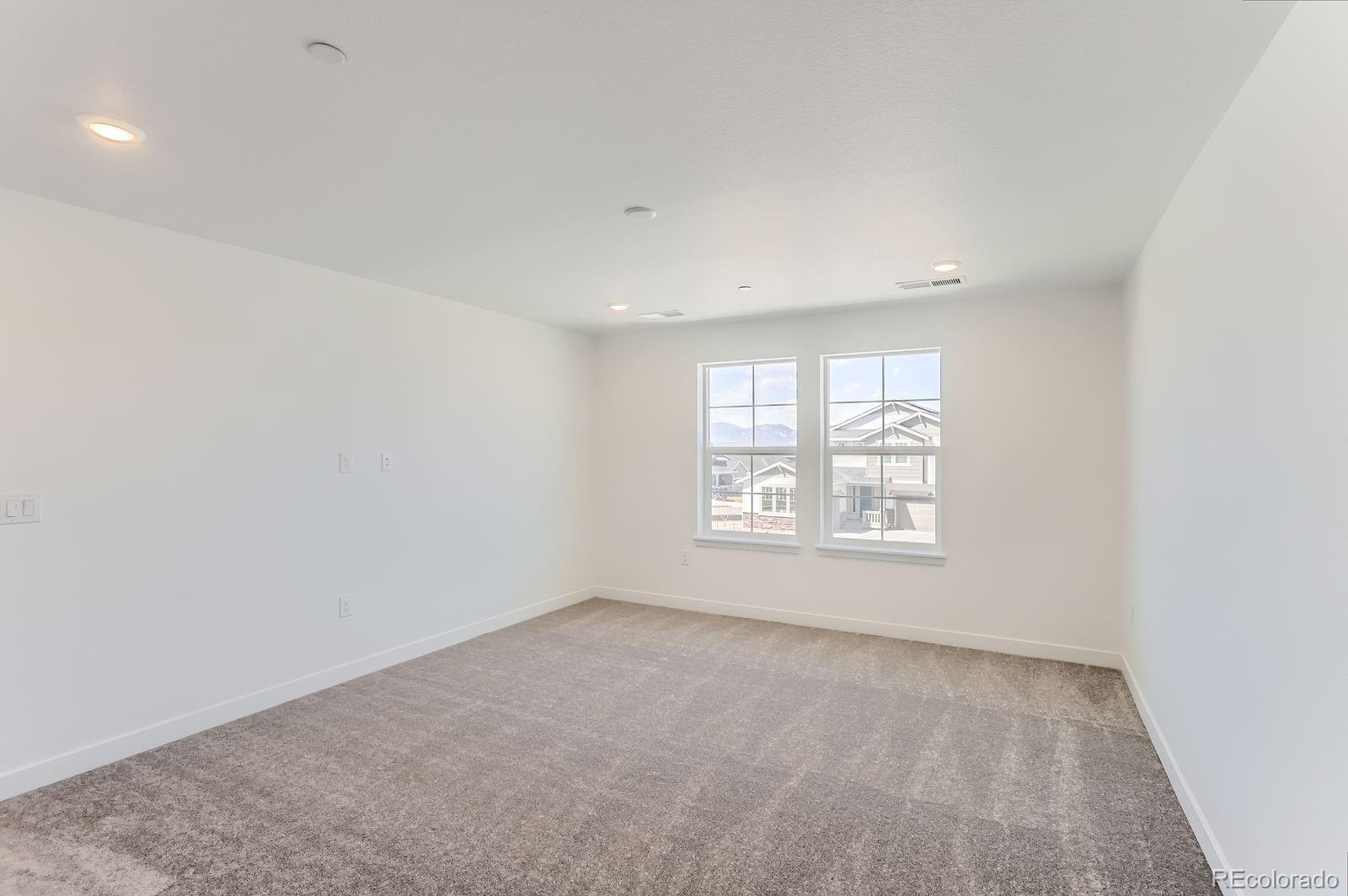 MLS Image #10 for 647  nightsky street,erie, Colorado