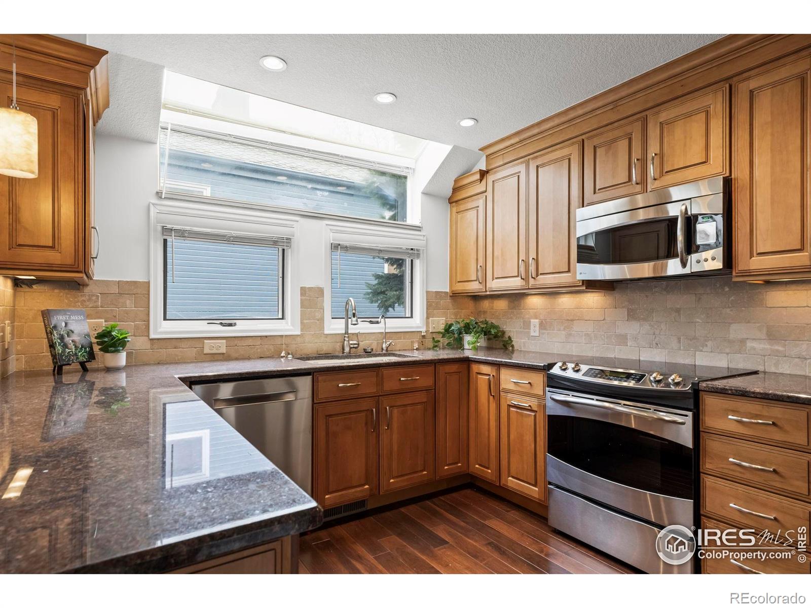 MLS Image #12 for 851  racquet lane,boulder, Colorado