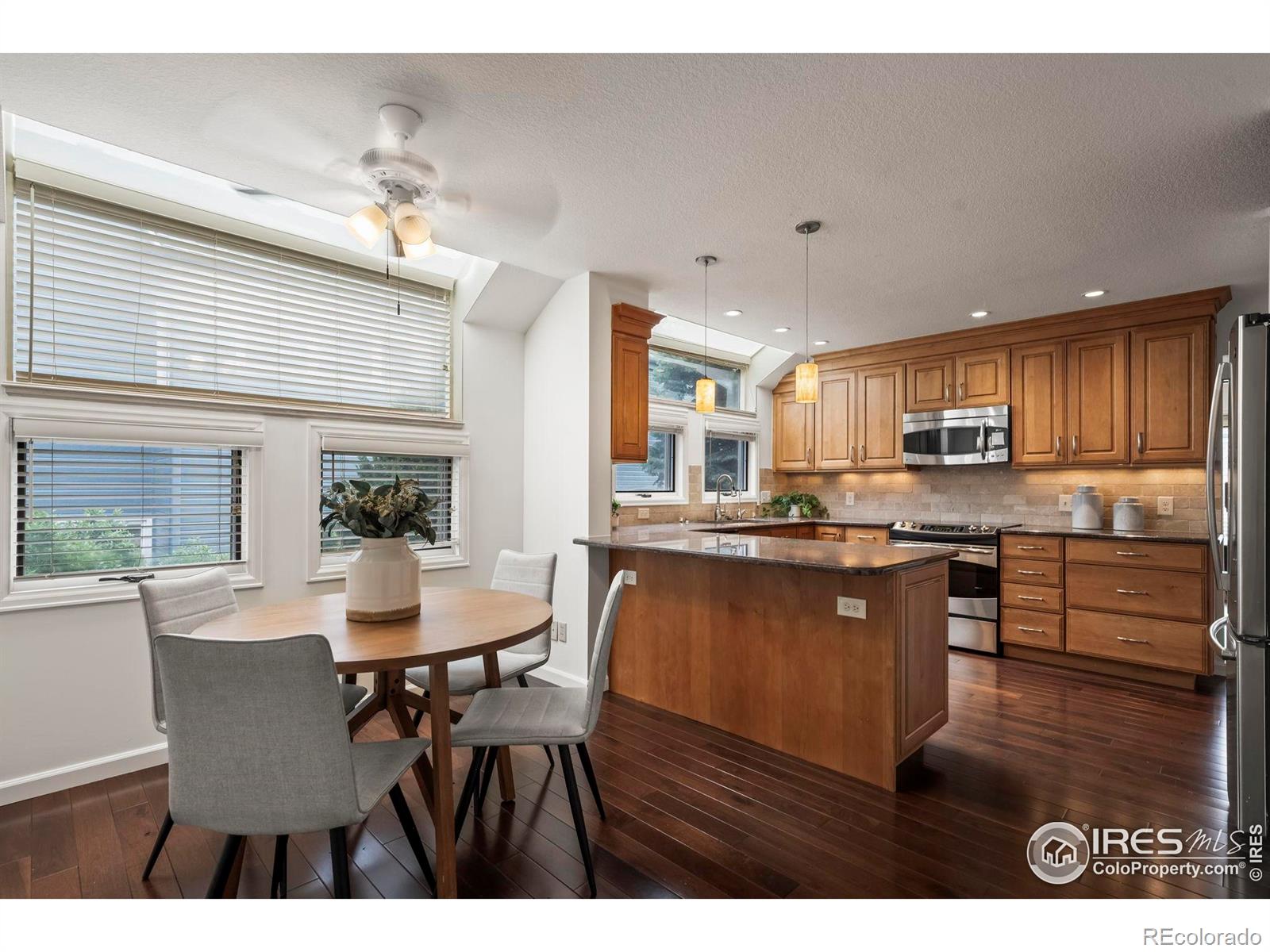 MLS Image #15 for 851  racquet lane,boulder, Colorado