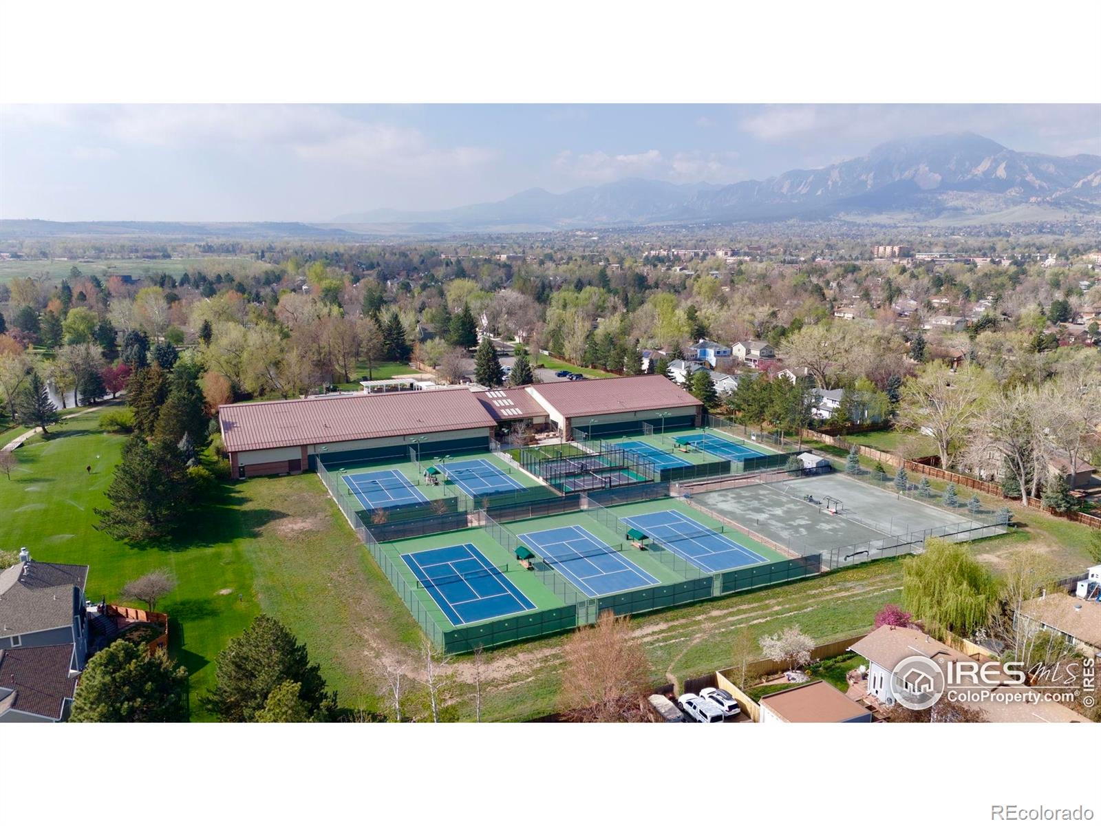 MLS Image #37 for 851  racquet lane,boulder, Colorado