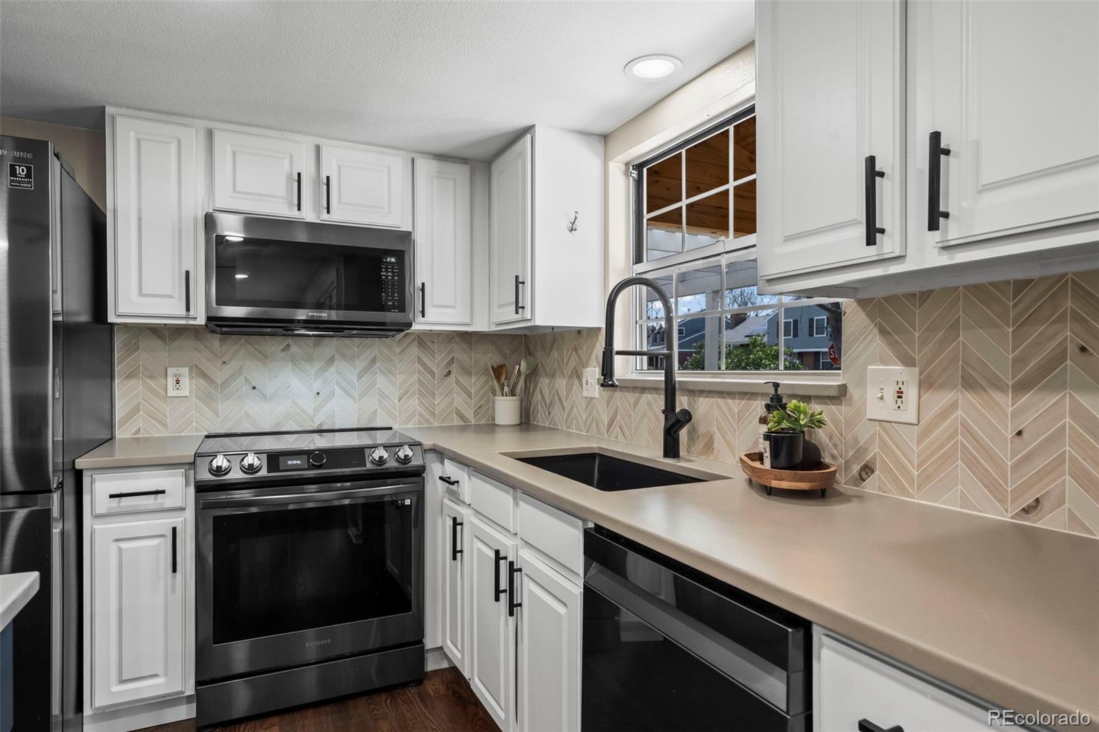 MLS Image #12 for 9391 w hialeah place,littleton, Colorado