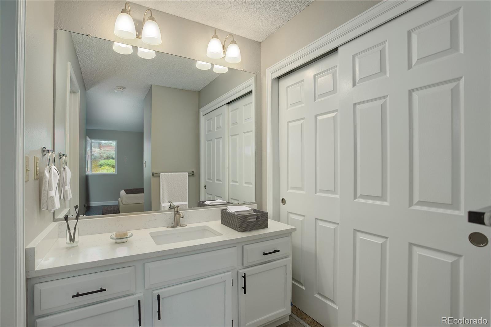 MLS Image #15 for 2685 s dayton way,denver, Colorado