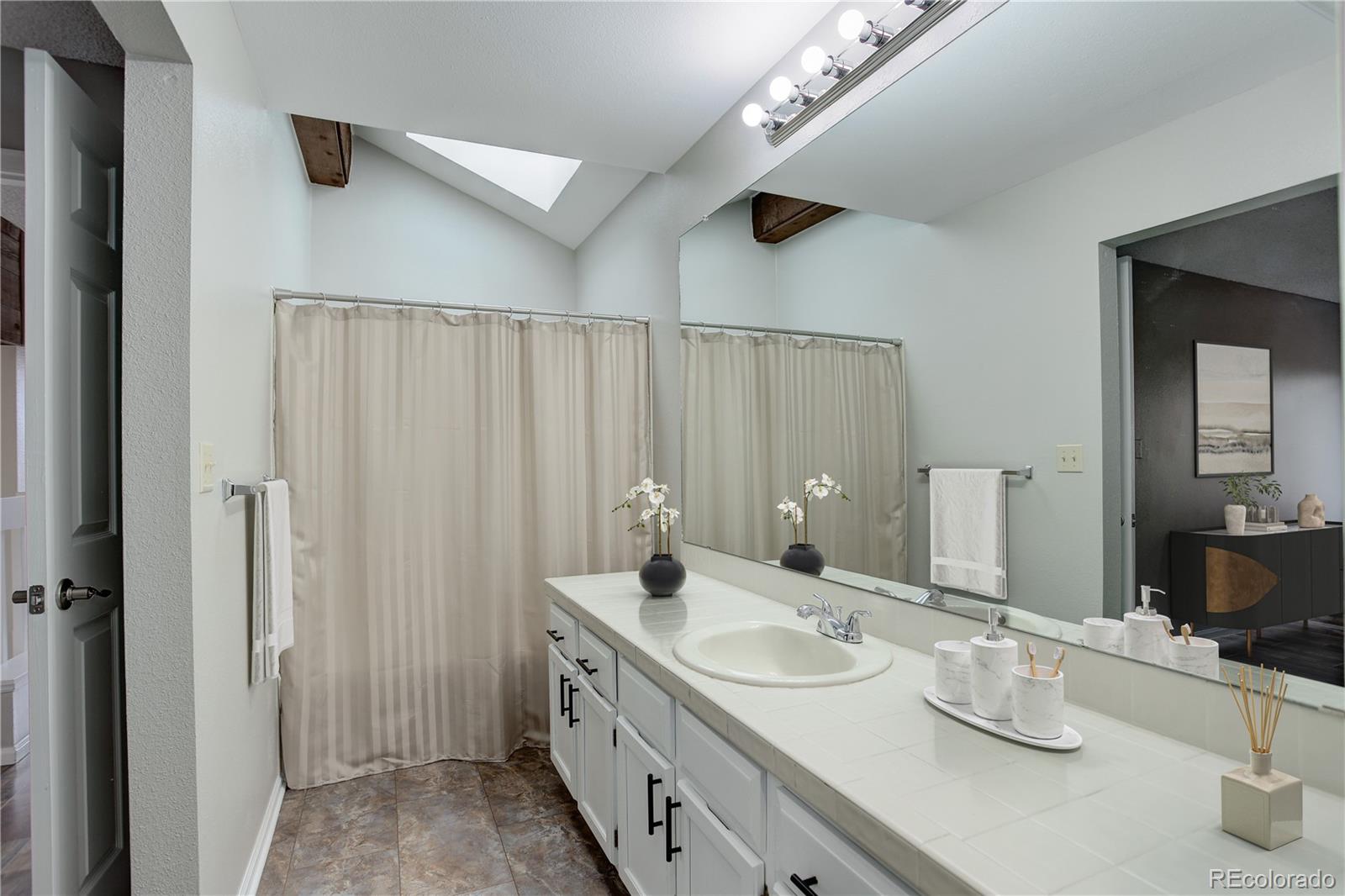 MLS Image #25 for 2685 s dayton way,denver, Colorado