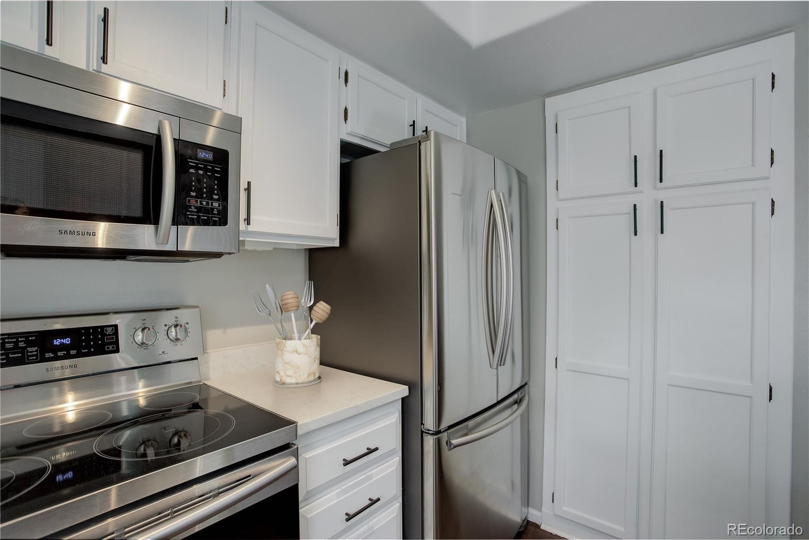 MLS Image #7 for 2685 s dayton way,denver, Colorado