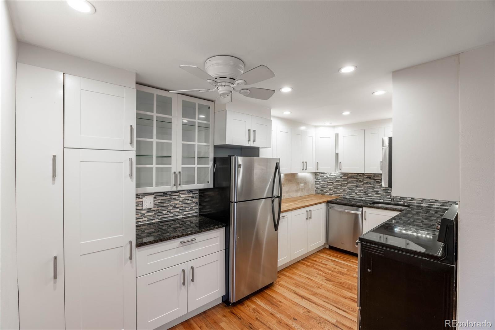 MLS Image #14 for 1350  josephine street 208,denver, Colorado