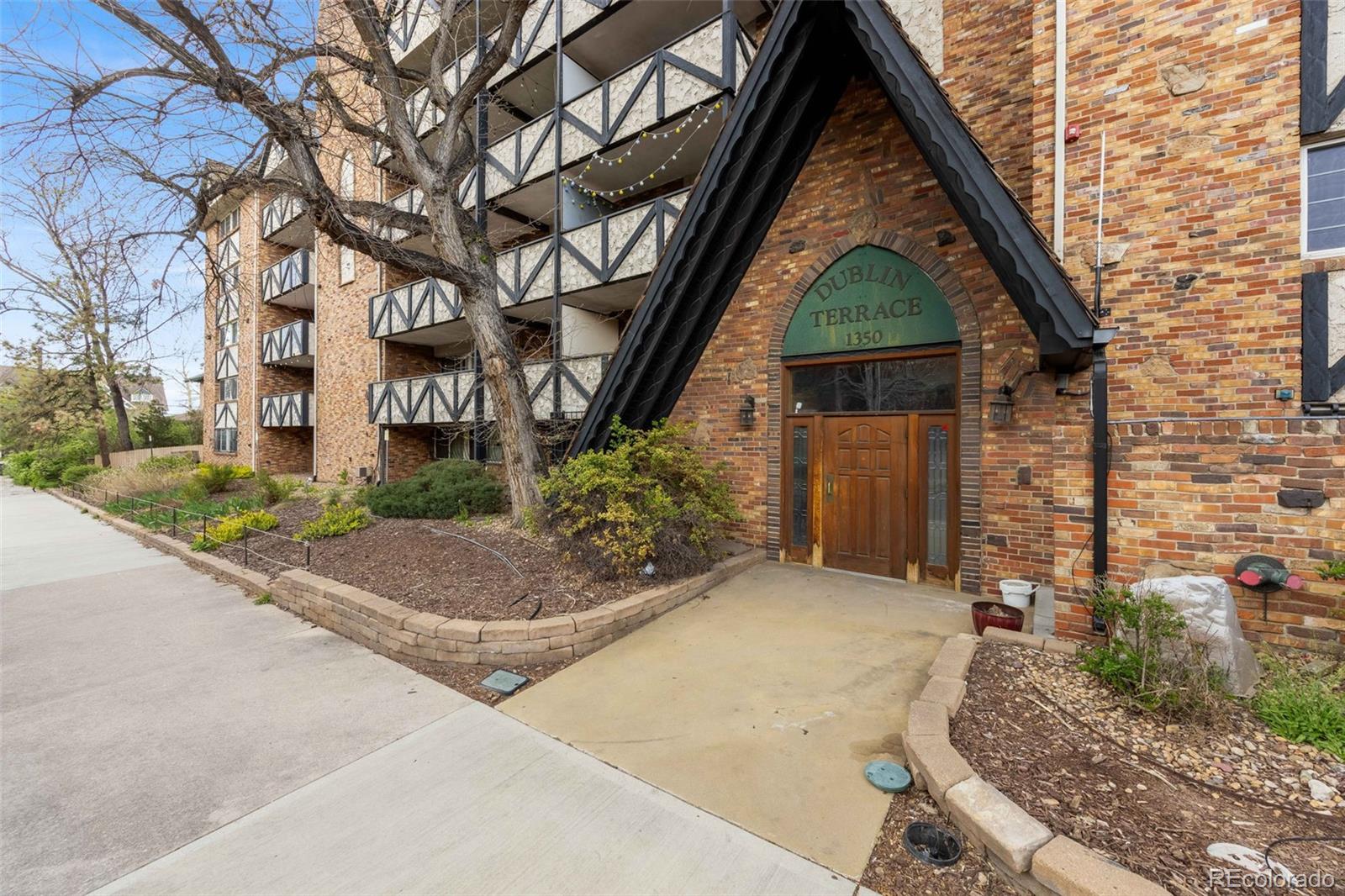 MLS Image #2 for 1350  josephine street 208,denver, Colorado