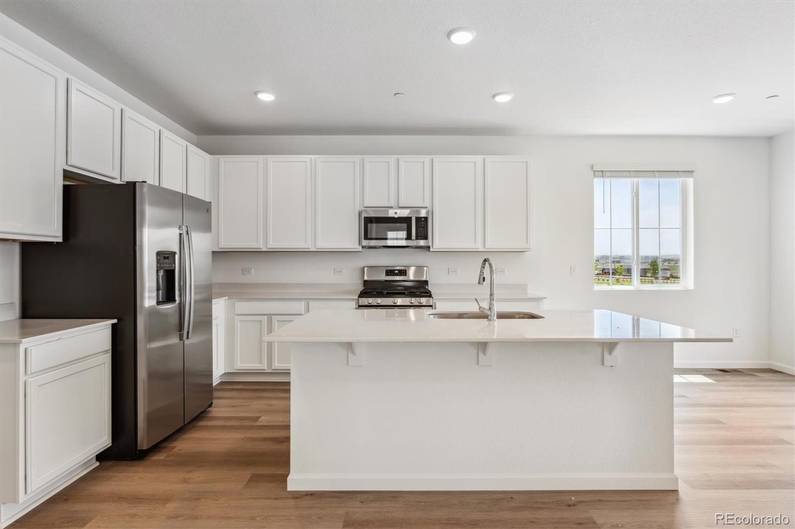MLS Image #10 for 9051  telluride court,commerce city, Colorado