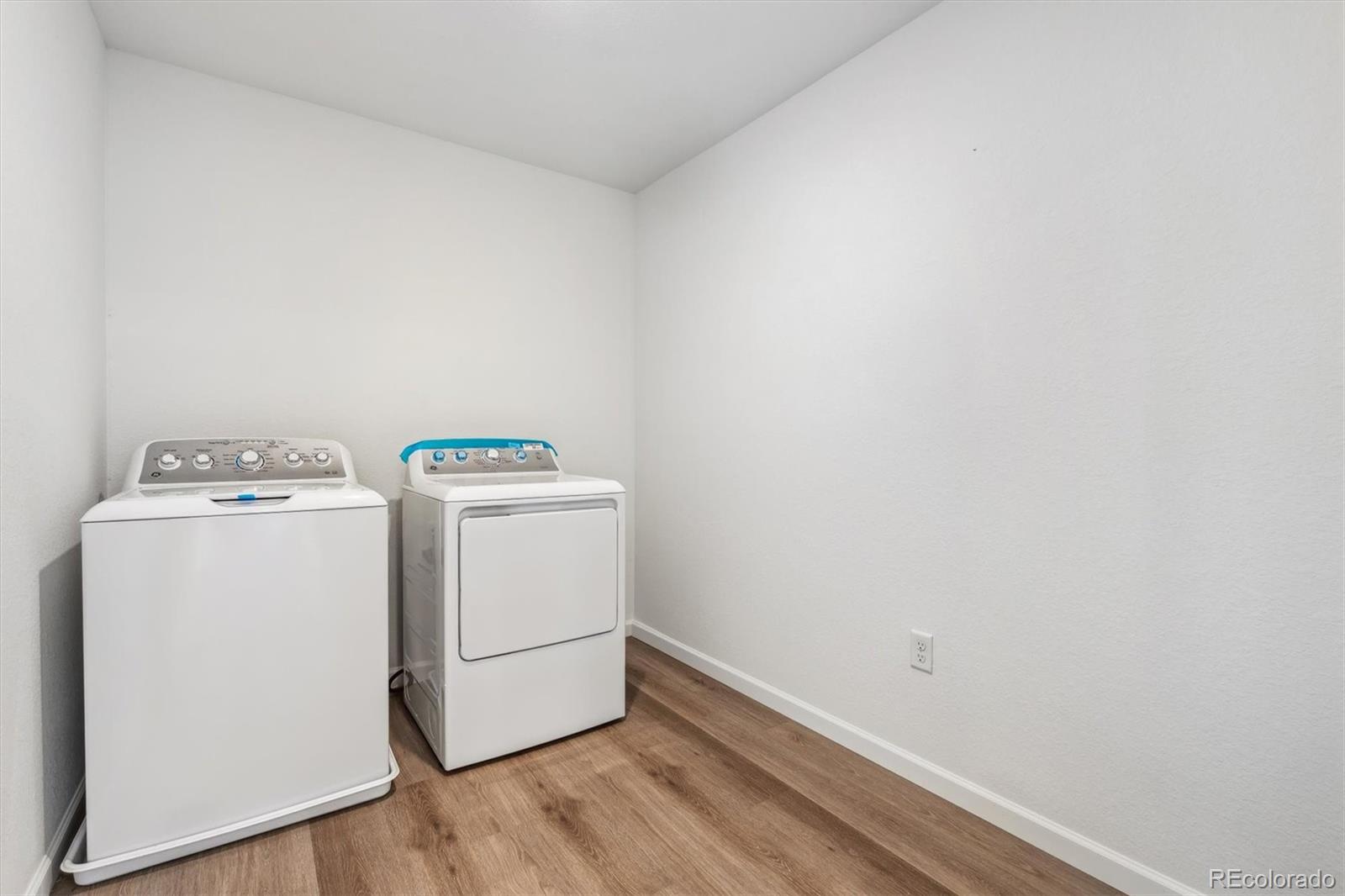 MLS Image #15 for 9051  telluride court,commerce city, Colorado