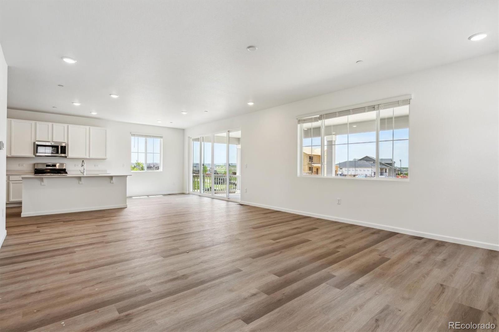 MLS Image #9 for 9051  telluride court,commerce city, Colorado