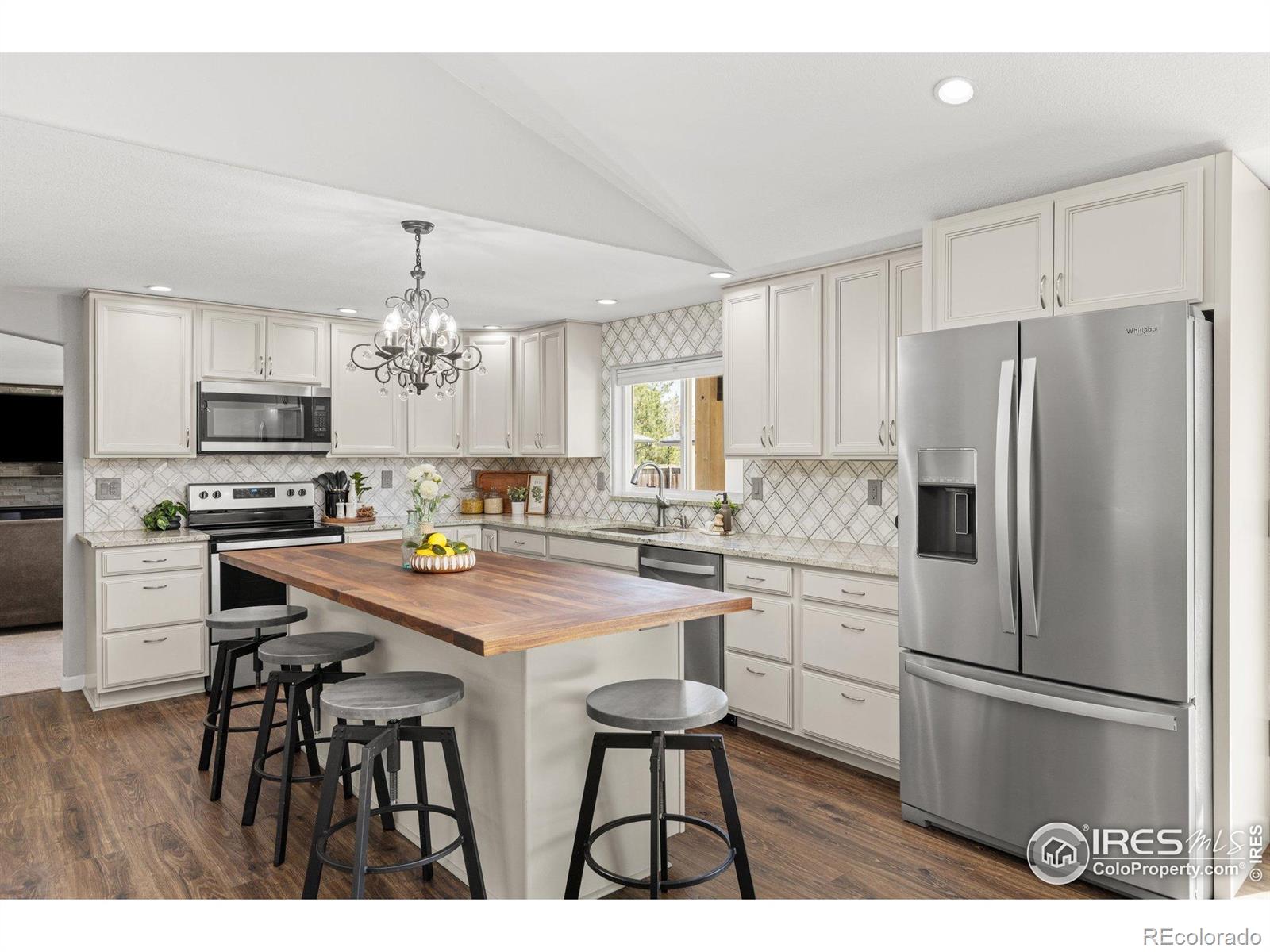 MLS Image #12 for 8138  captains lane,longmont, Colorado