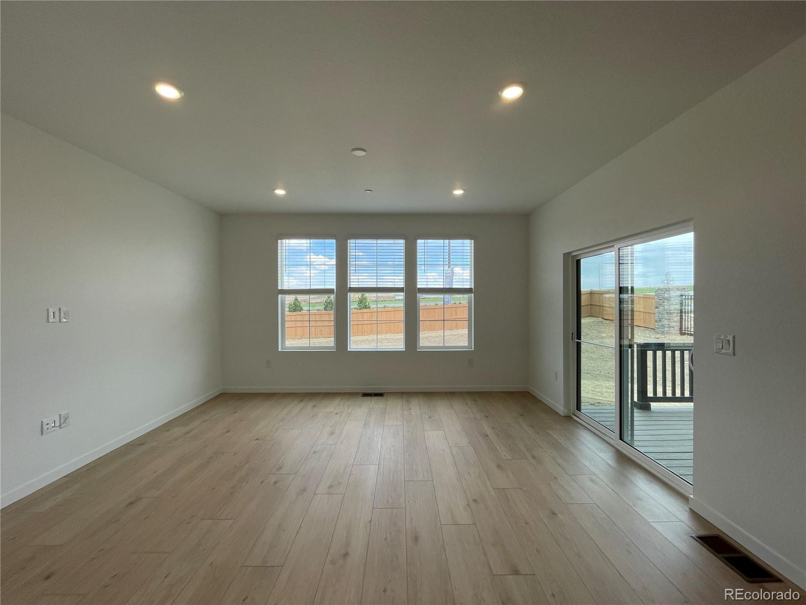 MLS Image #3 for 597  nightsky street,erie, Colorado