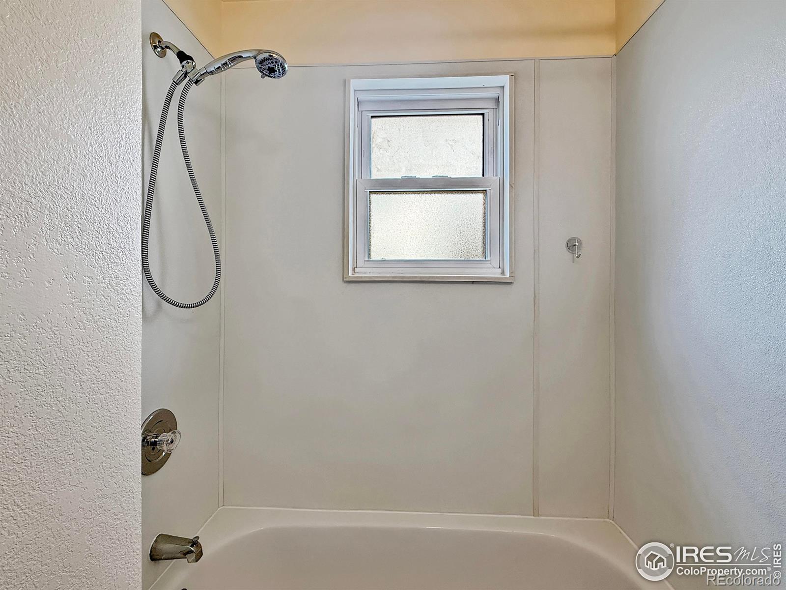 MLS Image #12 for 601  date avenue,akron, Colorado