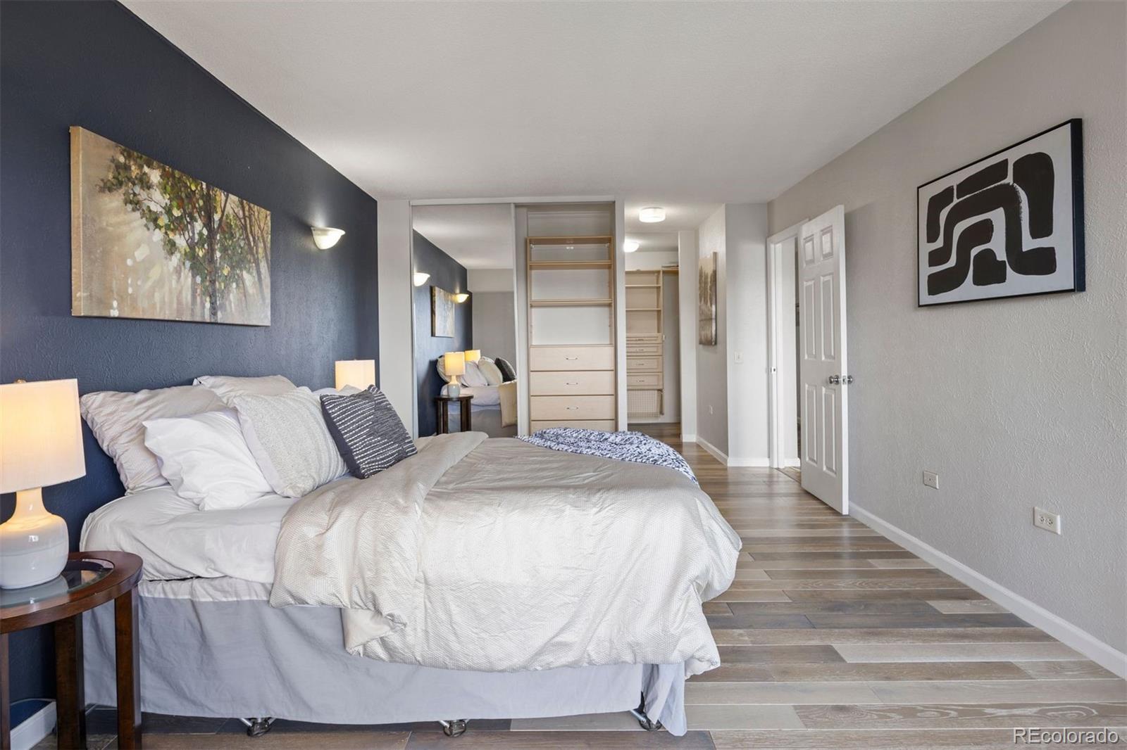 MLS Image #12 for 909 n logan street,denver, Colorado