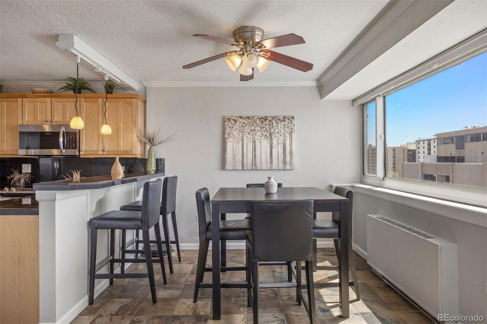MLS Image #5 for 909 n logan street,denver, Colorado