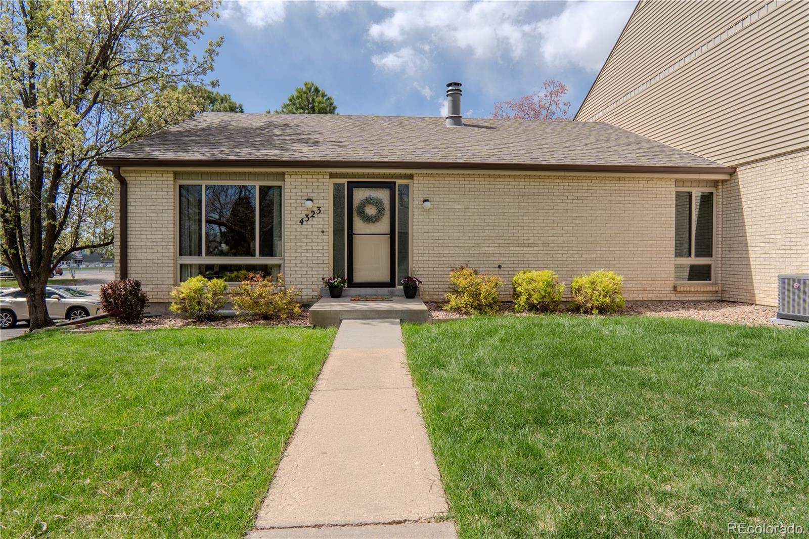 MLS Image #0 for 4323 w ponds circle,littleton, Colorado