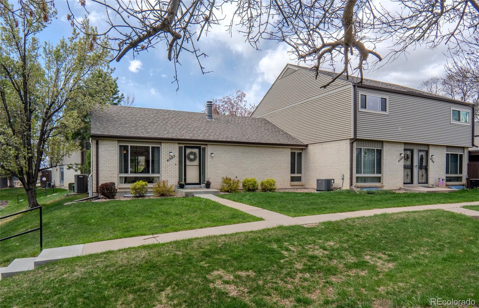 MLS Image #1 for 4323 w ponds circle,littleton, Colorado