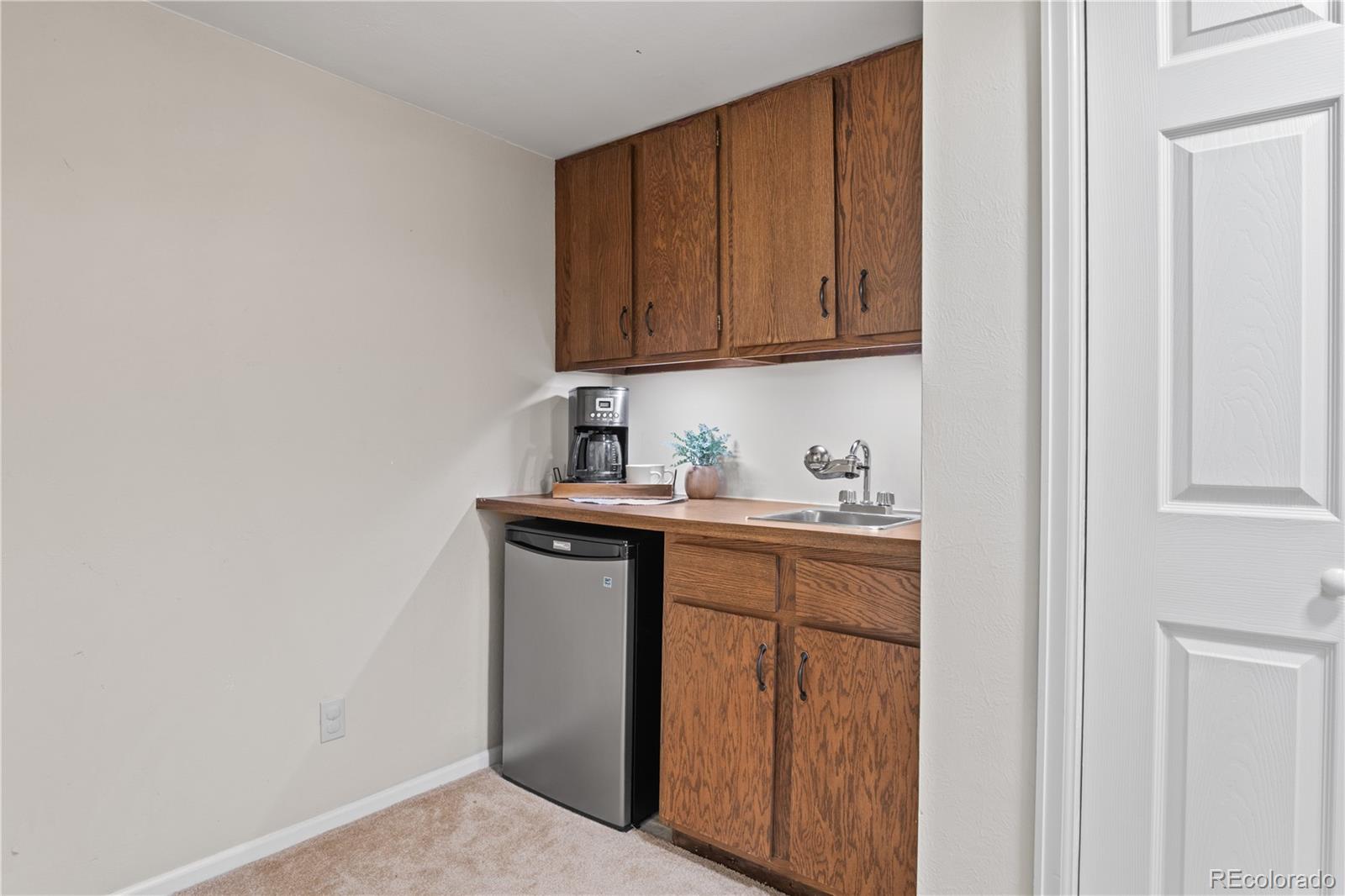 MLS Image #14 for 4323 w ponds circle,littleton, Colorado