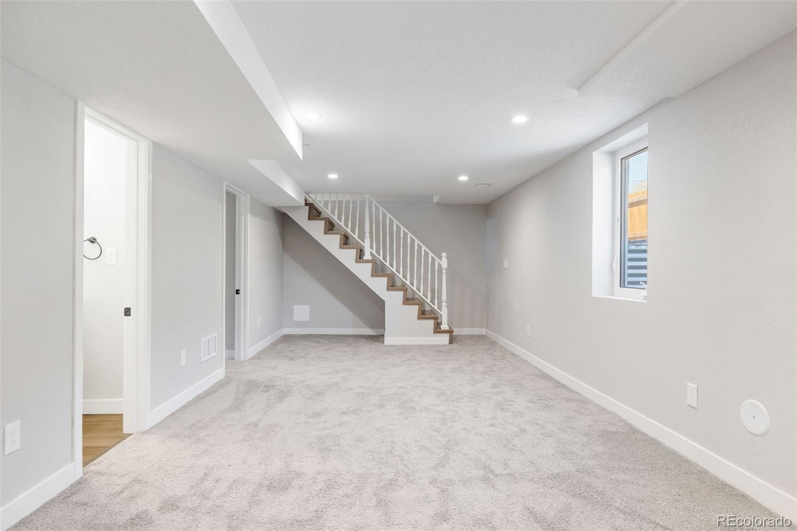 MLS Image #20 for 15  hazel court,denver, Colorado
