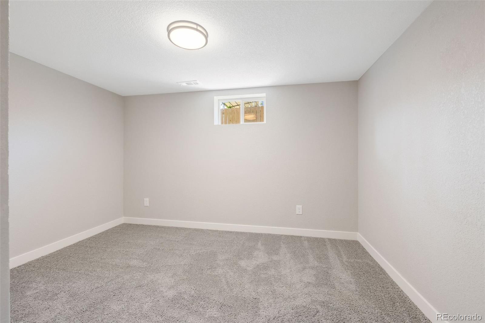 MLS Image #21 for 15  hazel court,denver, Colorado