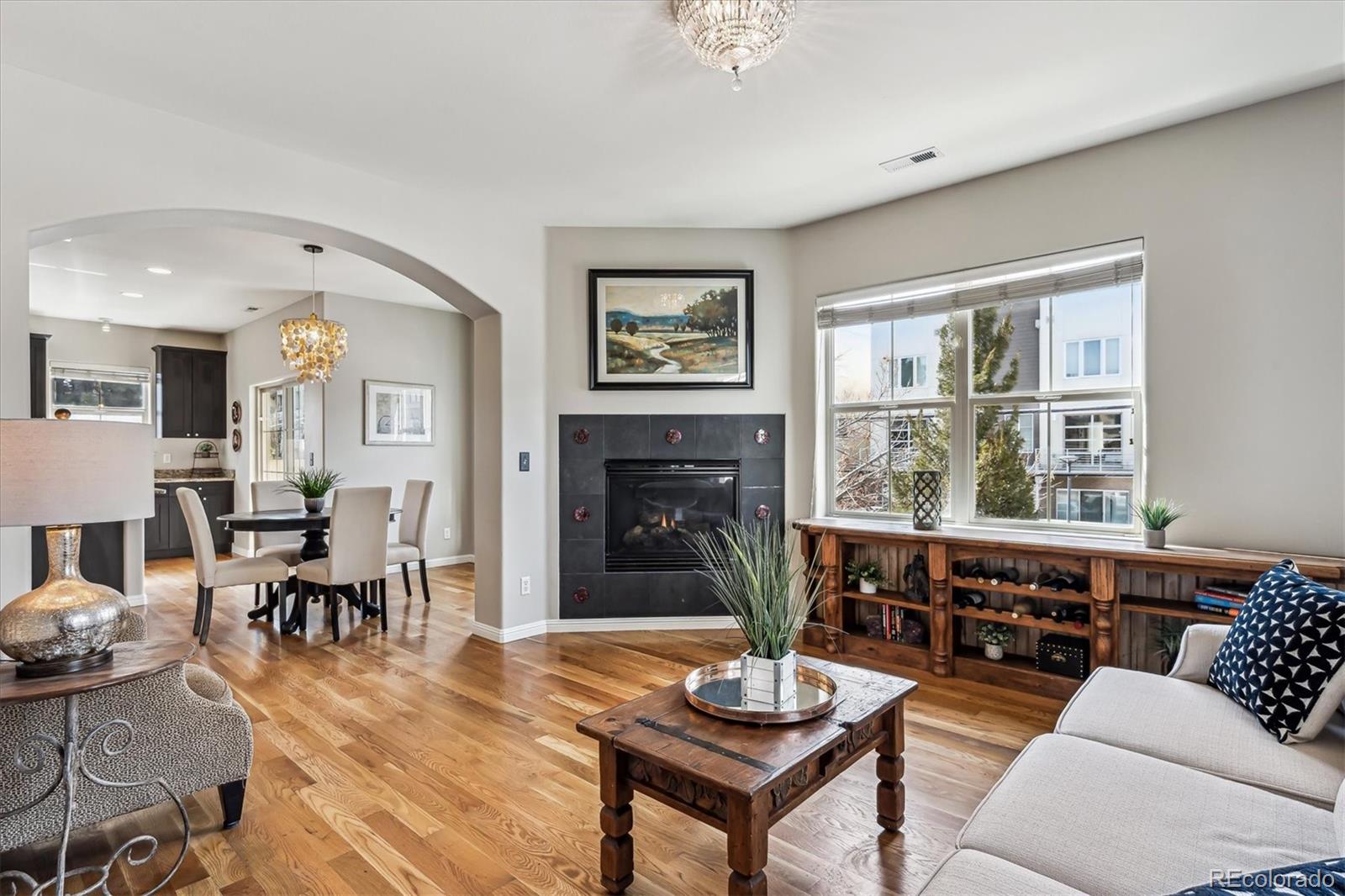 MLS Image #7 for 150 s harrison street,denver, Colorado