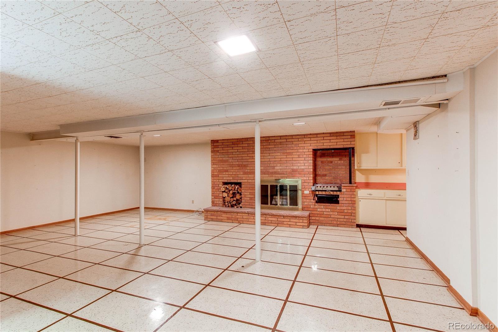 MLS Image #24 for 2081 w ridge road,littleton, Colorado