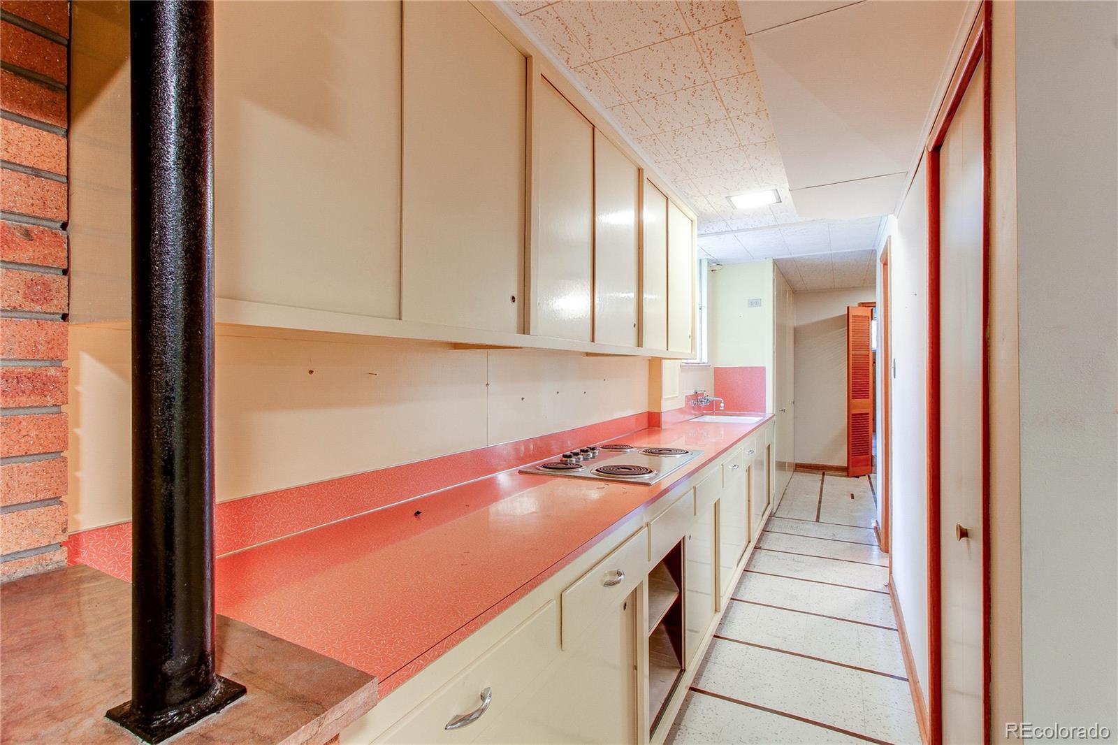 MLS Image #30 for 2081 w ridge road,littleton, Colorado