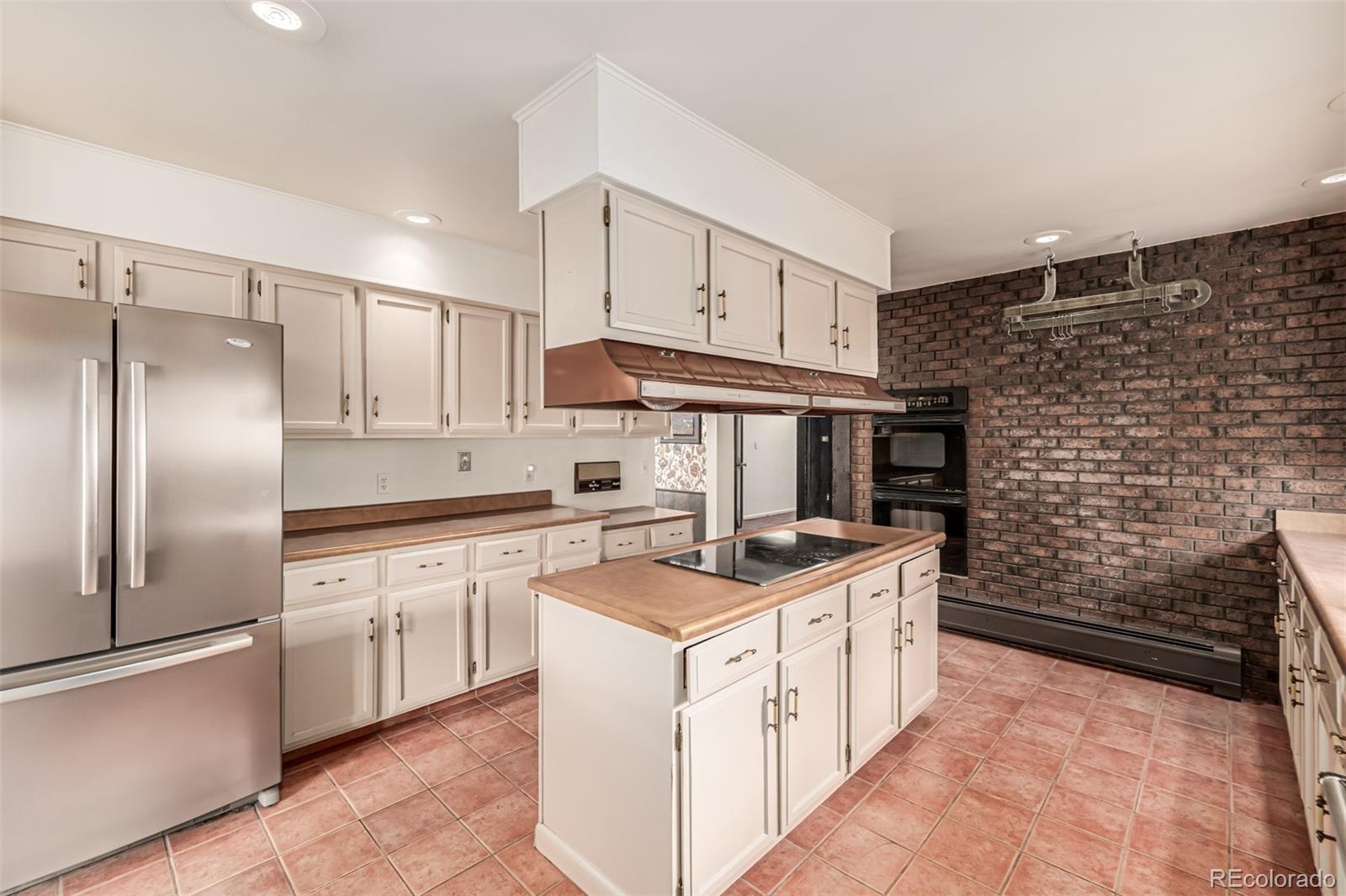 MLS Image #7 for 5365 w princeton drive,denver, Colorado