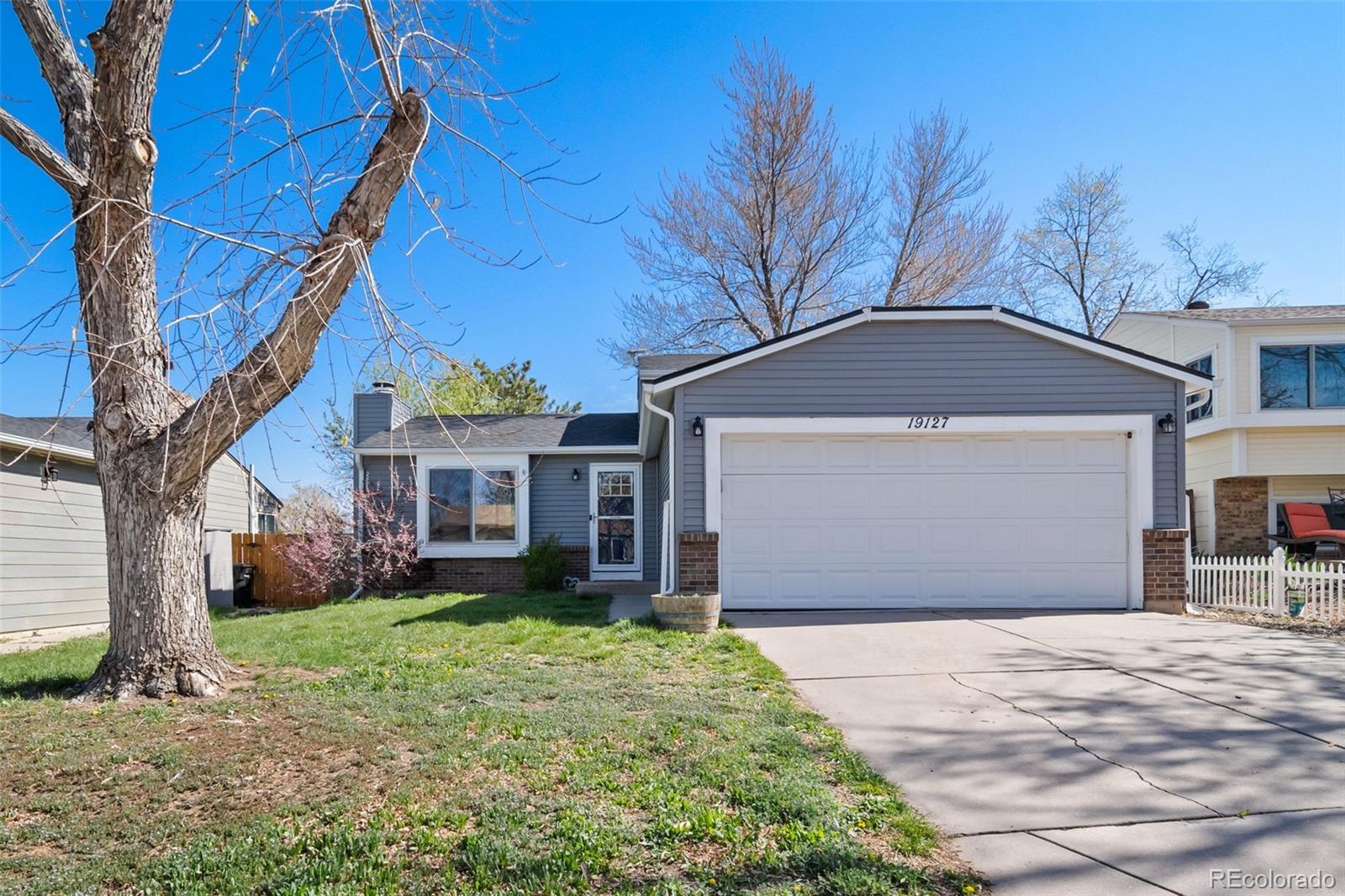 MLS Image #0 for 19127 e oxford drive,aurora, Colorado