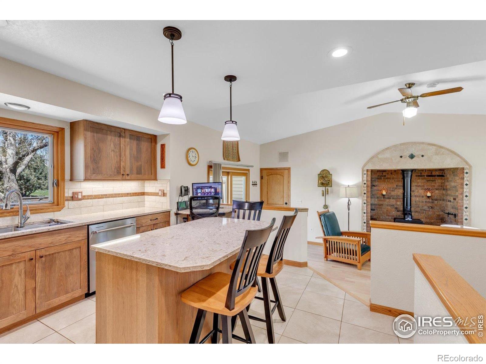 MLS Image #4 for 601  candice court,berthoud, Colorado