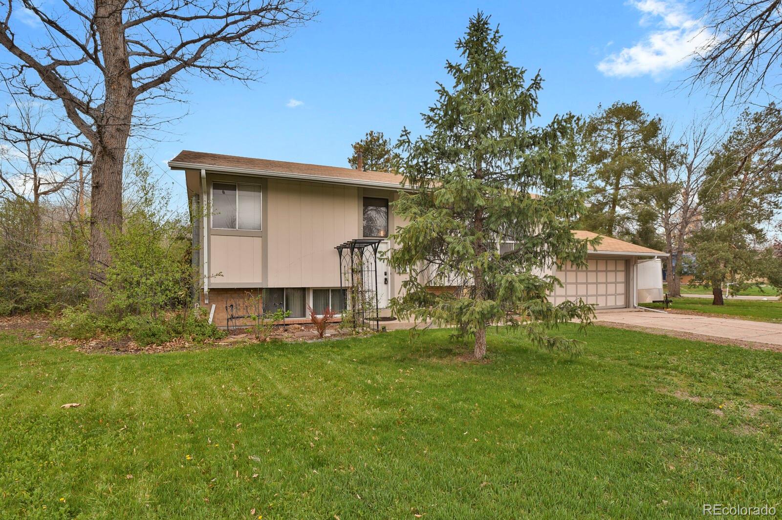 MLS Image #2 for 784 w sterne parkway,littleton, Colorado