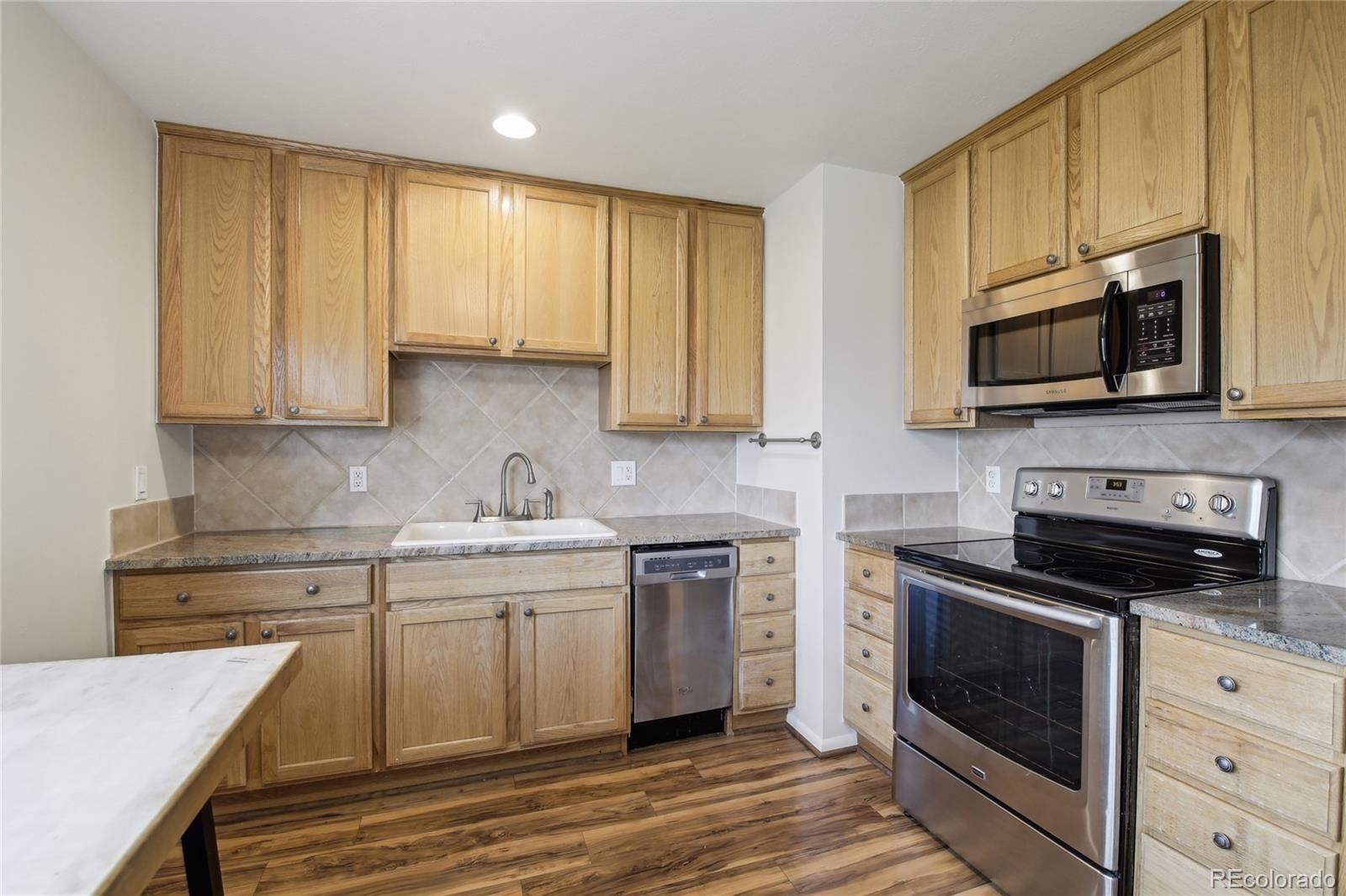 MLS Image #10 for 6520 w 70th avenue,arvada, Colorado