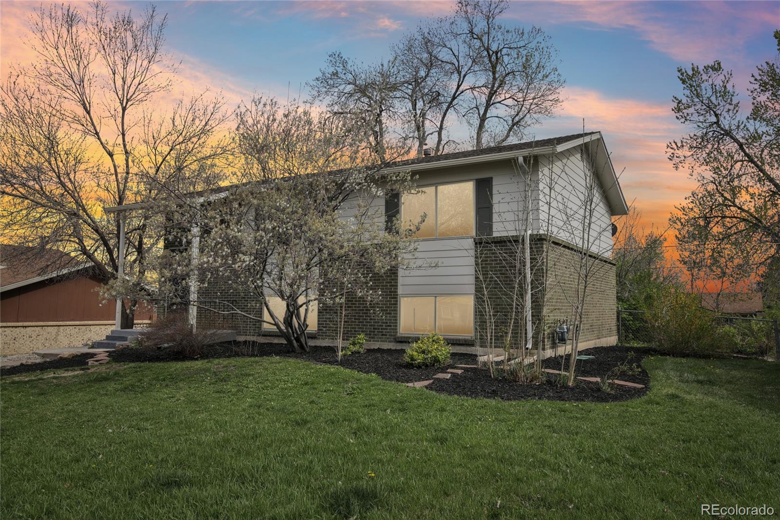 MLS Image #15 for 6520 w 70th avenue,arvada, Colorado
