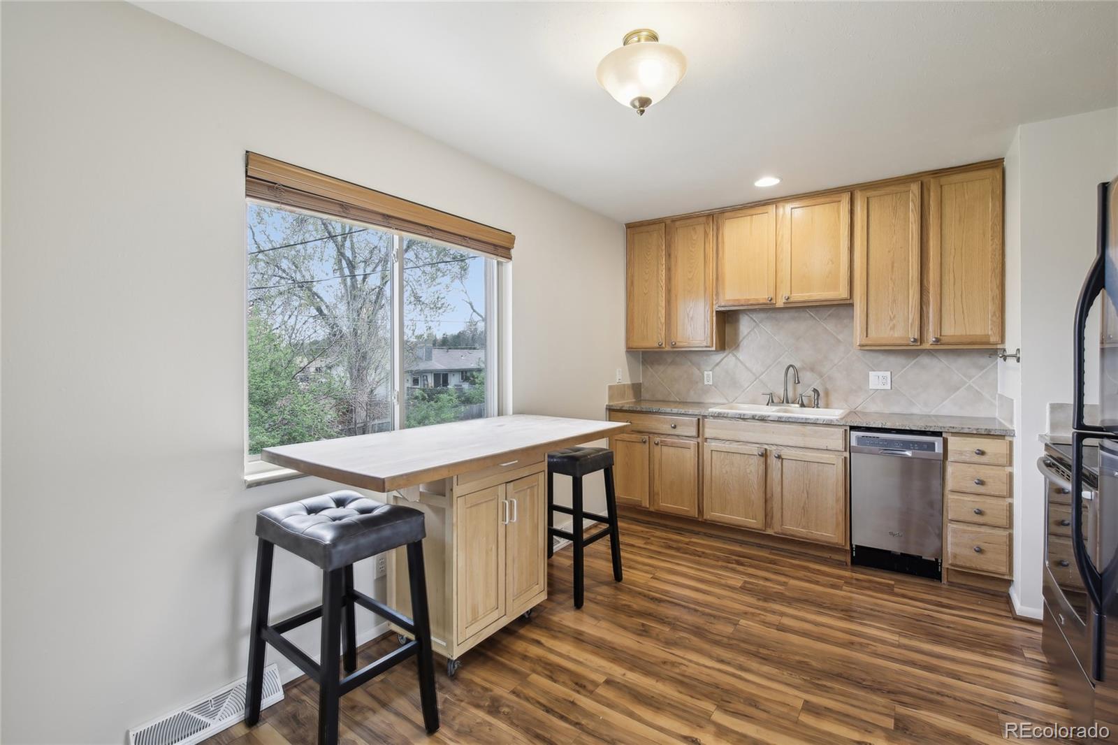 MLS Image #8 for 6520 w 70th avenue,arvada, Colorado
