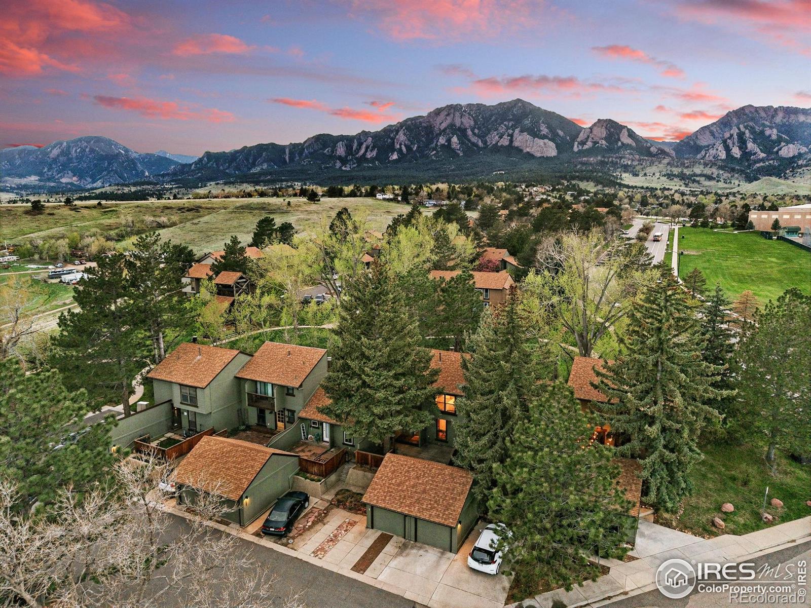 MLS Image #35 for 4604  greenbriar court,boulder, Colorado