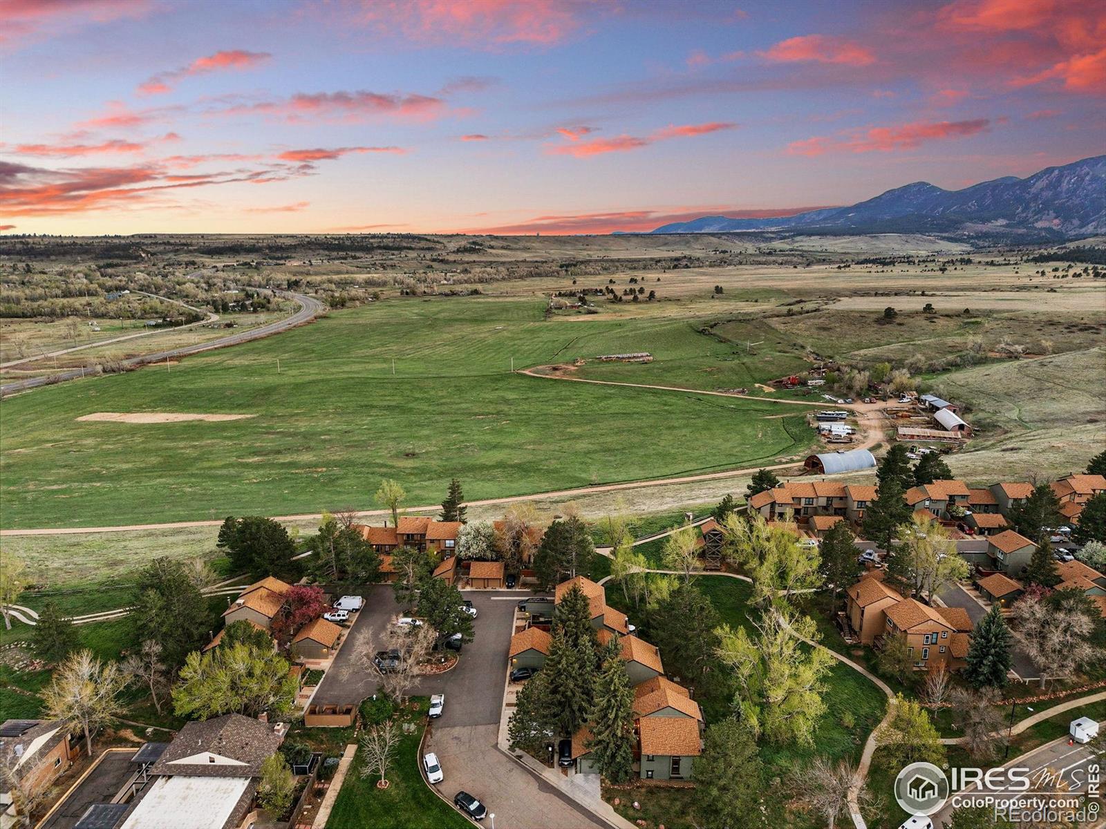 MLS Image #37 for 4604  greenbriar court,boulder, Colorado