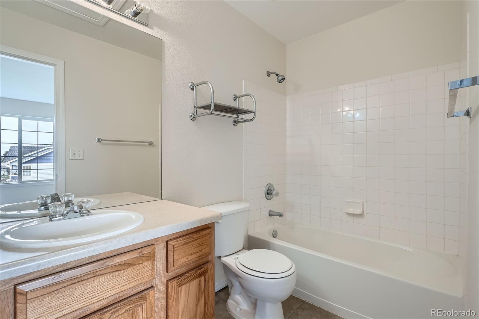 MLS Image #15 for 19213 e idaho drive,aurora, Colorado