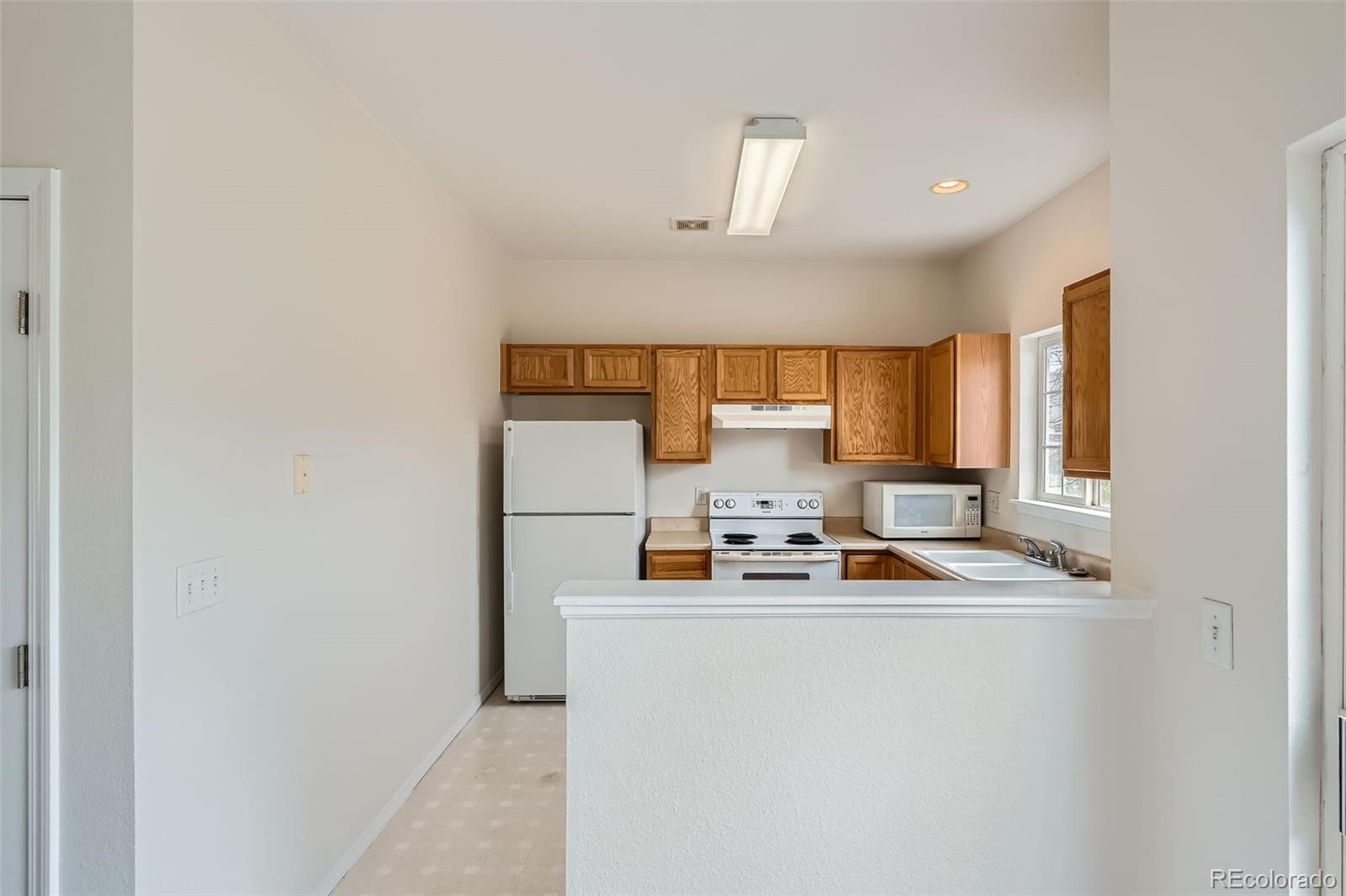 MLS Image #9 for 19213 e idaho drive,aurora, Colorado