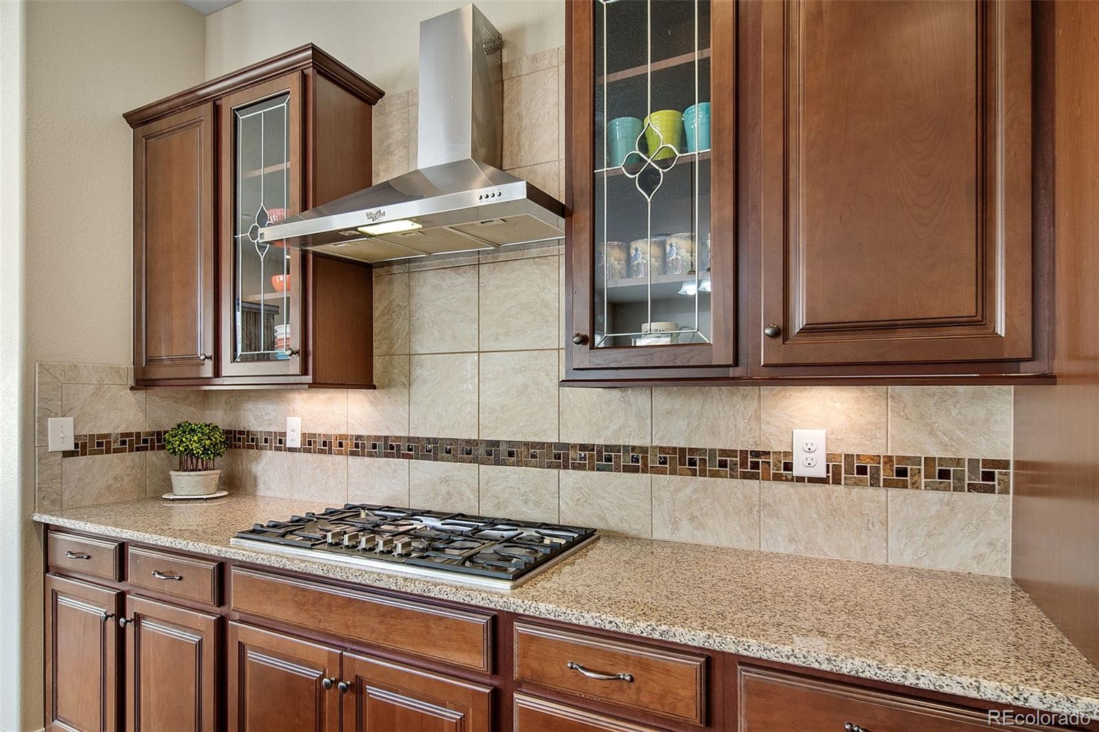 MLS Image #15 for 17670 w 94th drive,arvada, Colorado