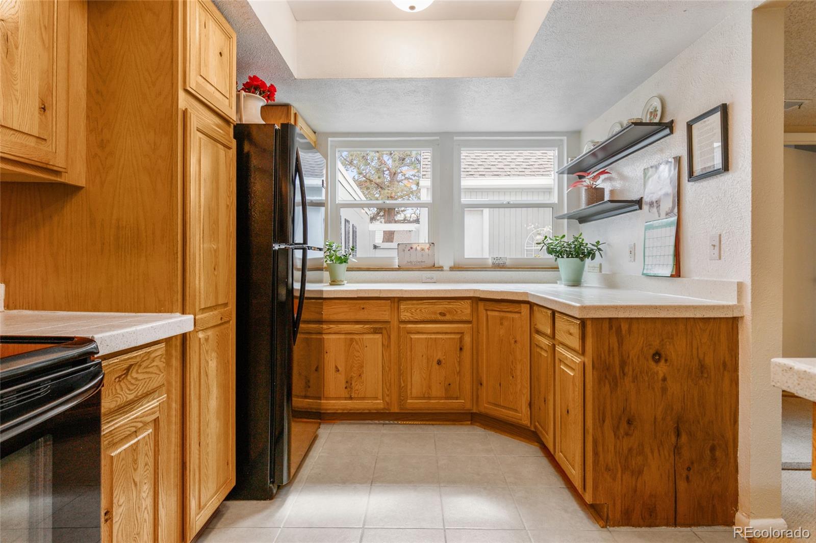 MLS Image #14 for 2770 s elmira street,denver, Colorado