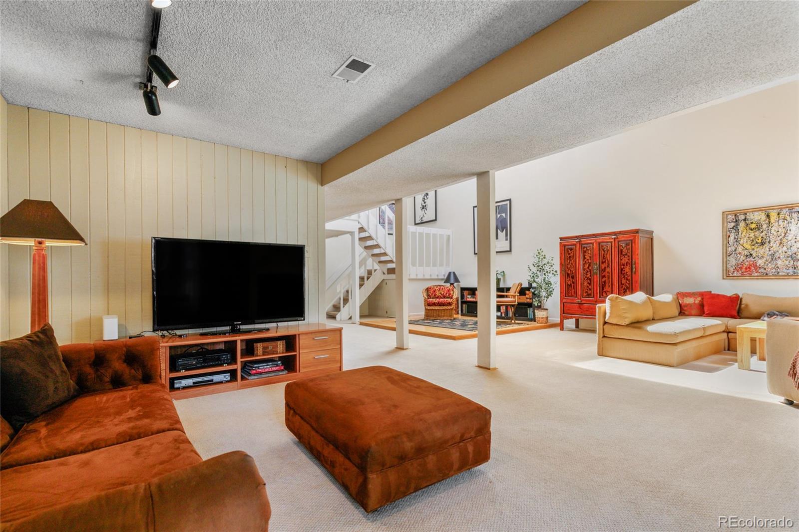 MLS Image #16 for 2770 s elmira street,denver, Colorado