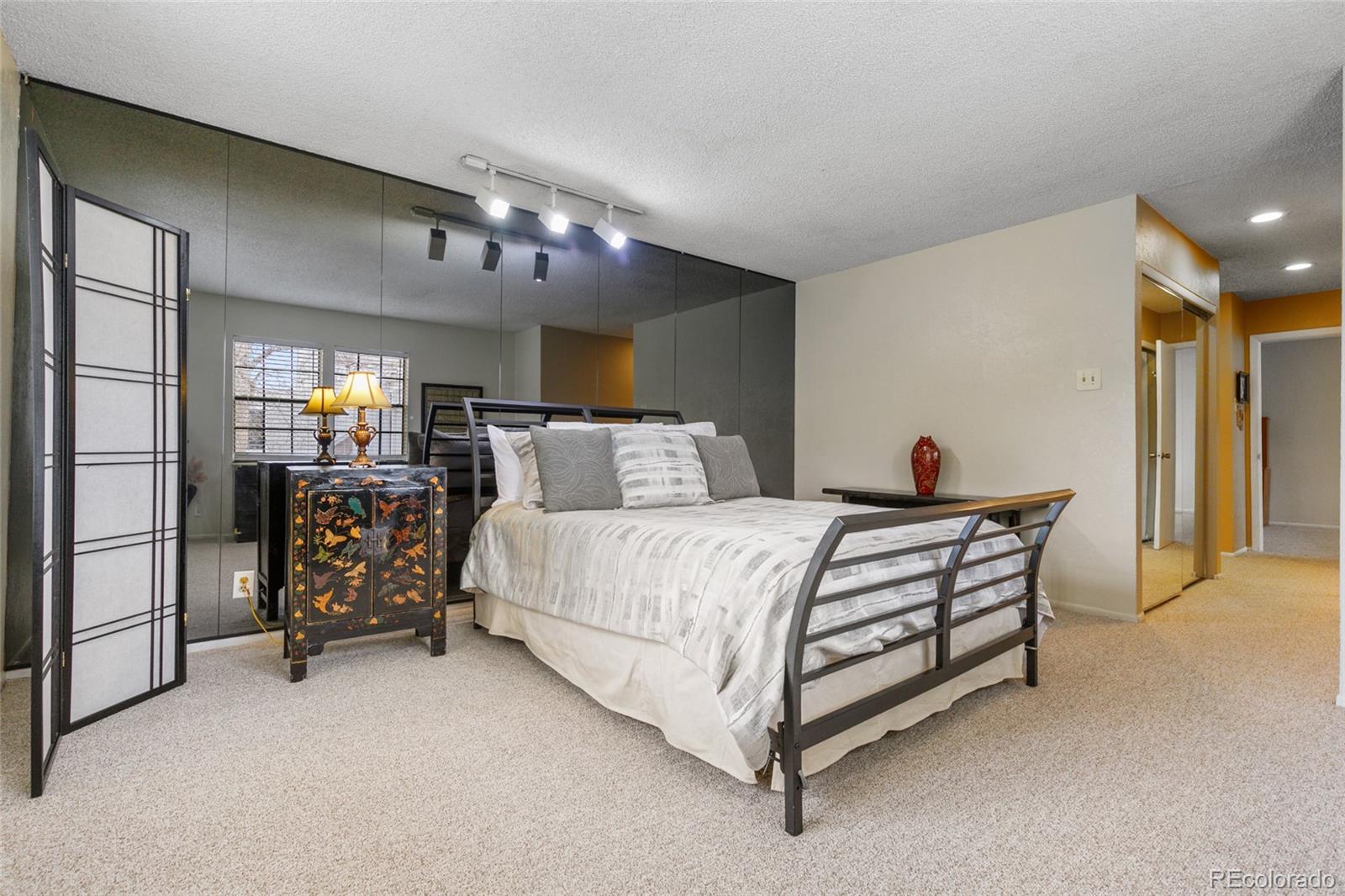 MLS Image #24 for 2770 s elmira street,denver, Colorado