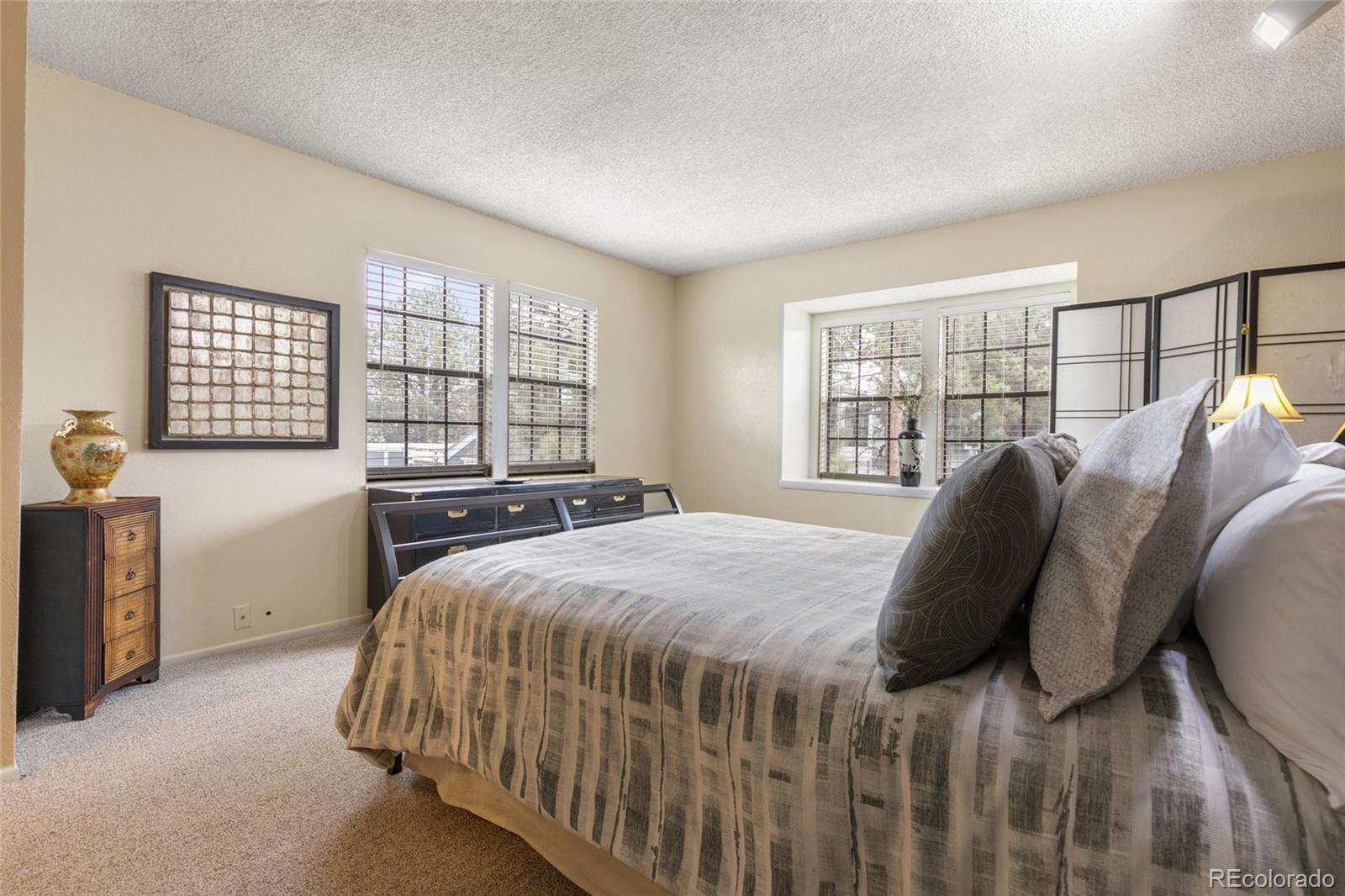 MLS Image #25 for 2770 s elmira street,denver, Colorado