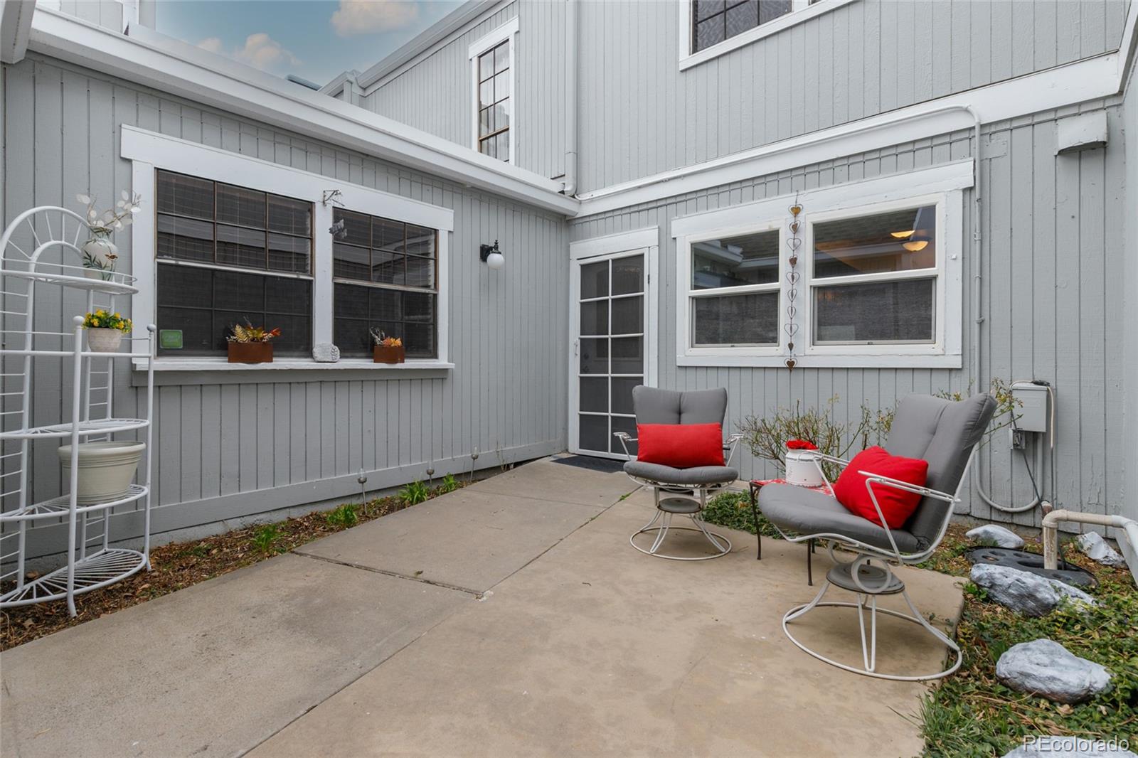 MLS Image #38 for 2770 s elmira street,denver, Colorado