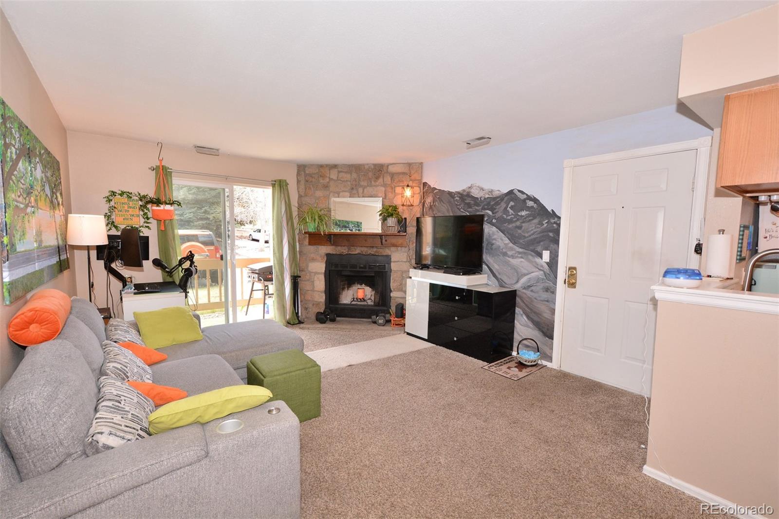 MLS Image #1 for 846  tenderfoot hill road 104,colorado springs, Colorado