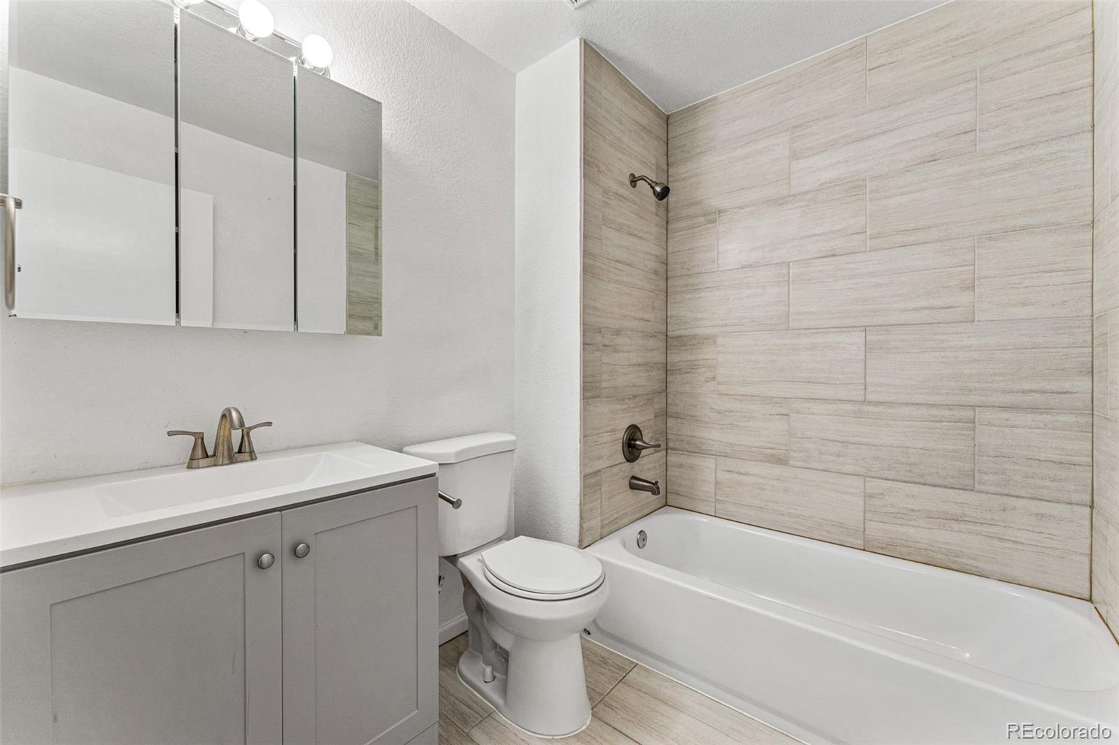 MLS Image #12 for 11542  community center drive,northglenn, Colorado