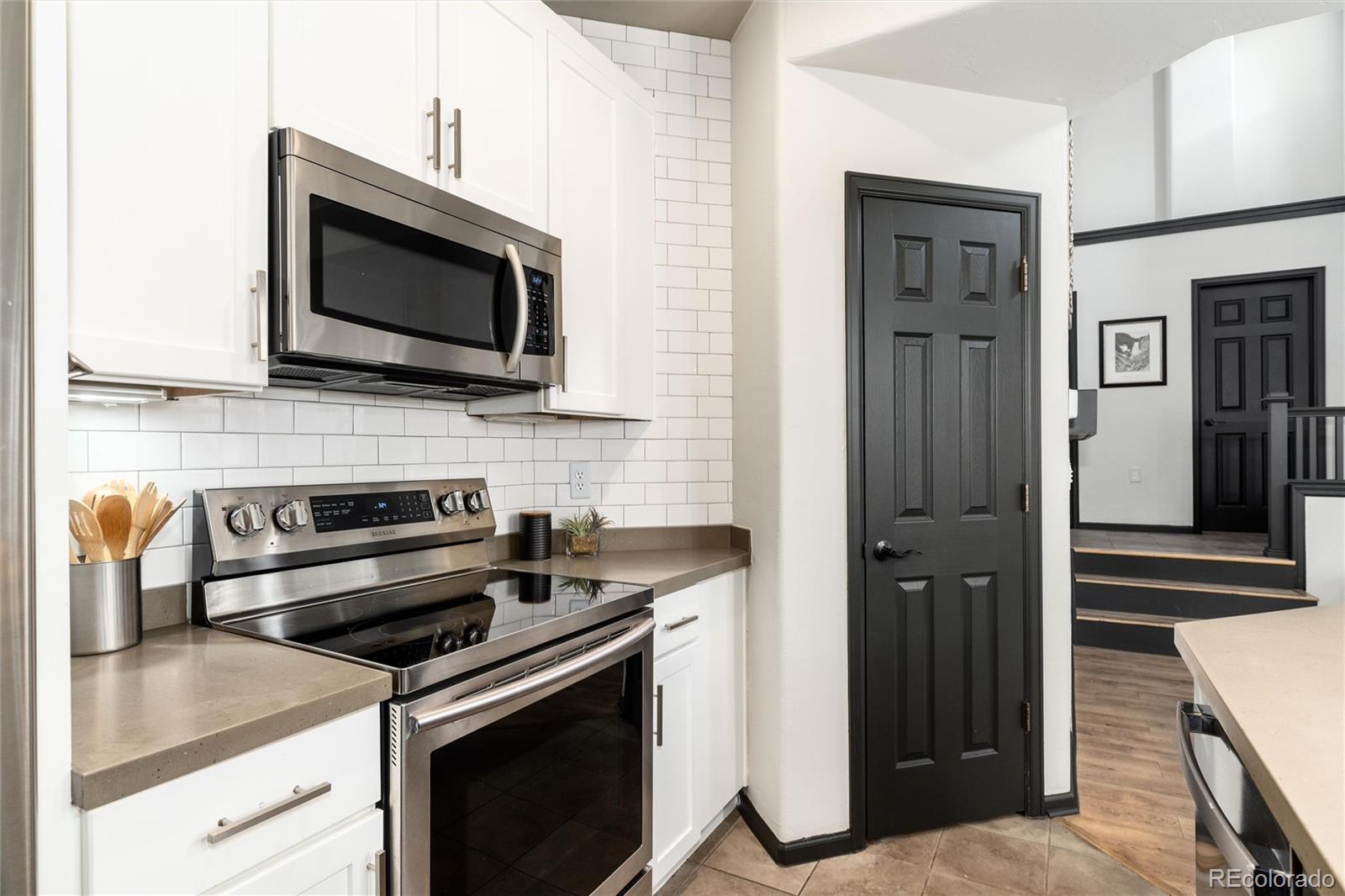 MLS Image #19 for 7777 e 23rd avenue 201,denver, Colorado