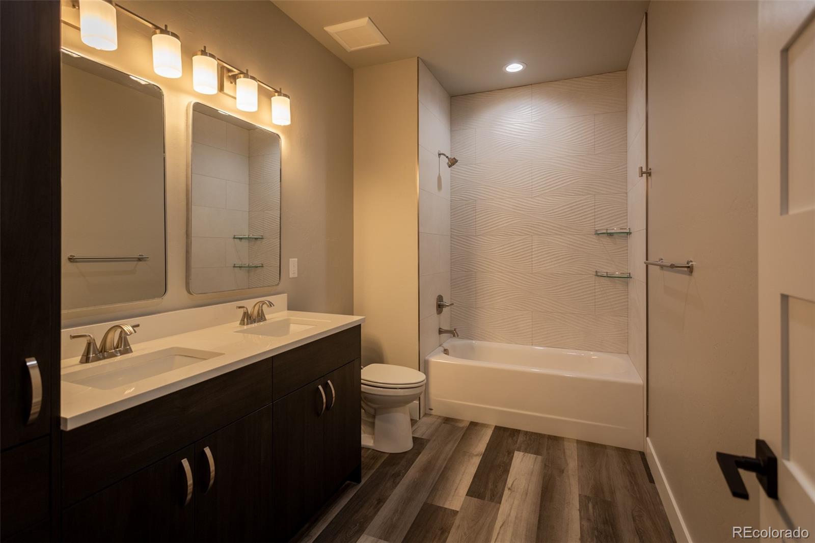 MLS Image #26 for 120  southside loop,salida, Colorado